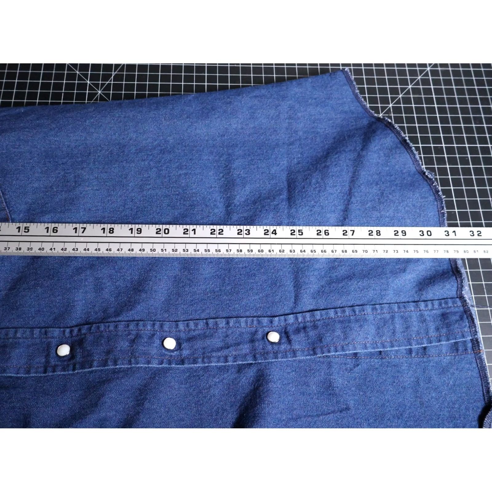 Wrangler VINTAGE Wrangler Denim Western Shirt Men's Medium Blue Pearl Snap Rockabilly Retro Shirt Size US M / EU 48-50 / 2 - 6 Thumbnail