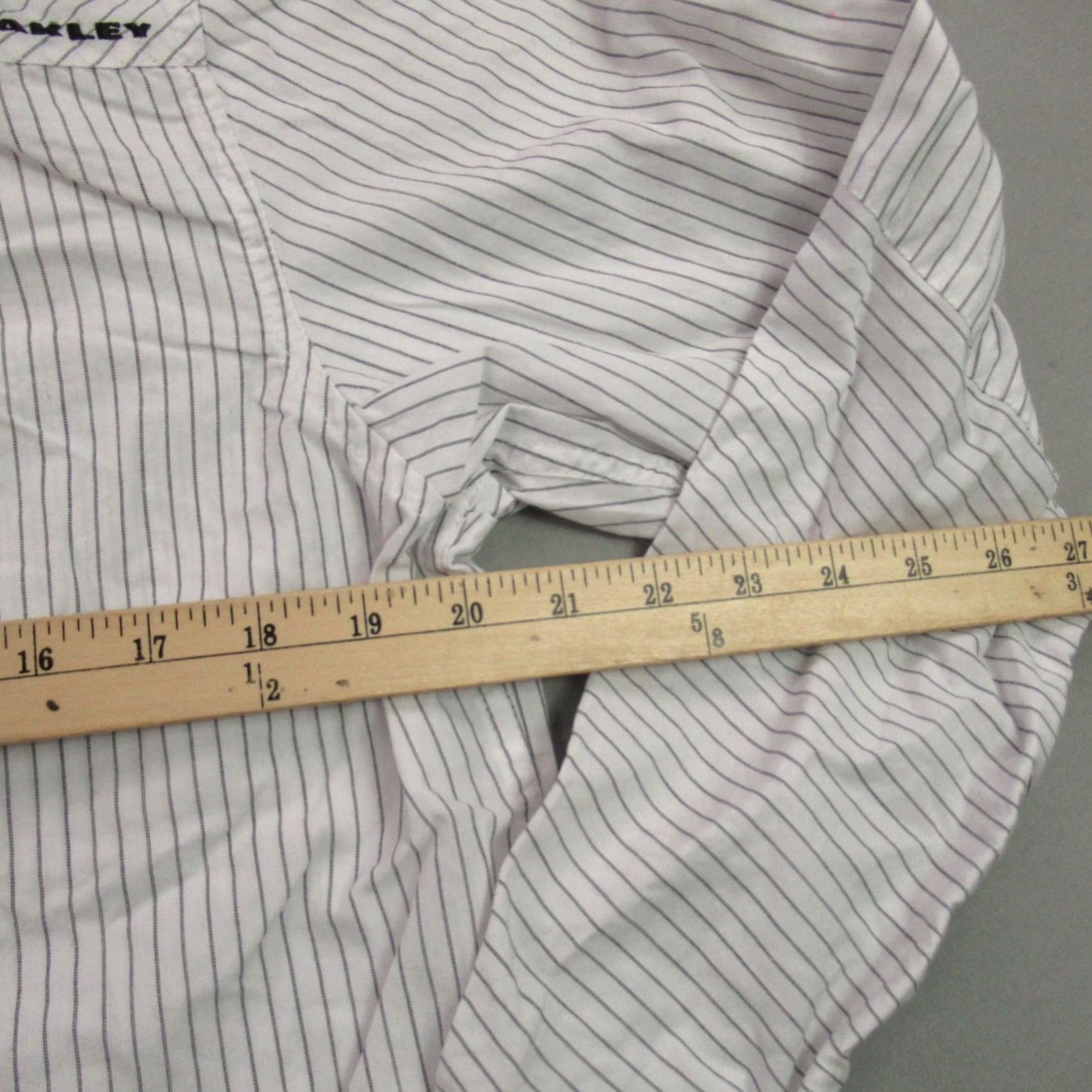 Oakley Oakley Shirt Mens Large Long Sleeve Button Front Pocket Outdoor Stripes Size US L / EU 52-54 / 3 - 7 Thumbnail