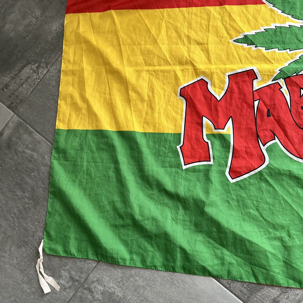 Designer × Vintage Vintage Flag Marihuana Big Logo Jamaica Y2K 00s USaa Size ONE SIZE - 2 Thumbnail