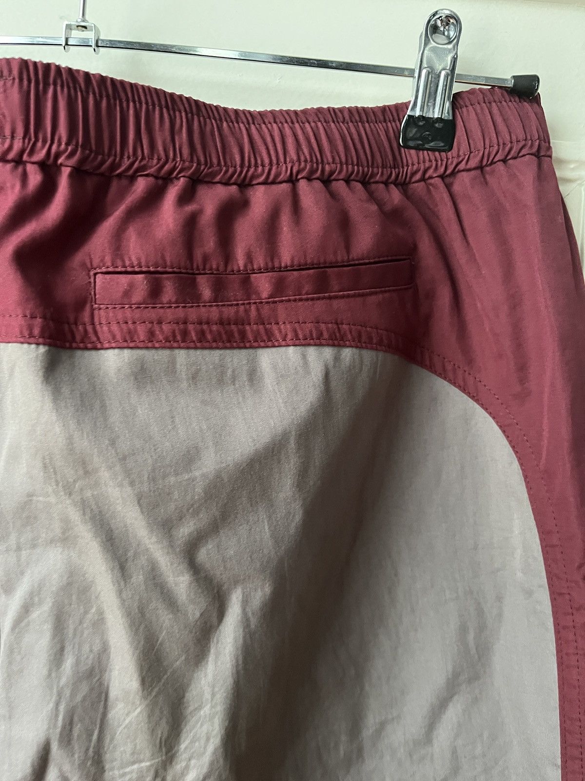 Dries Van Noten Dries van noten Grey Red striped pants Size US 36 / EU 52 - 8 Thumbnail