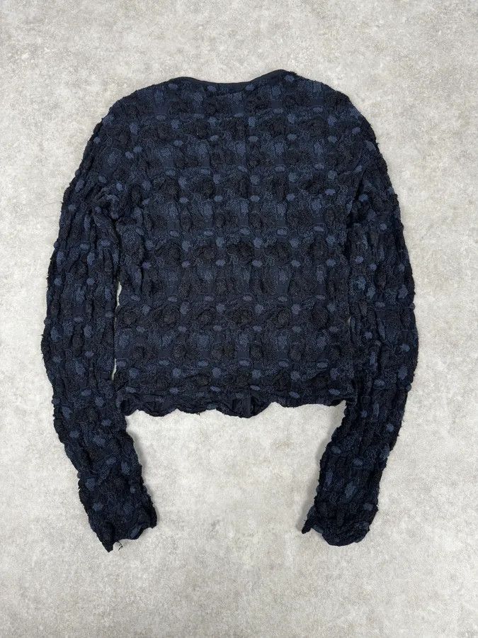 Marithe + Francois Girbaud Marithé + François Girbaud Navy Textured Flowers Cardigan Size S / US 4 / IT 40 - 4 Thumbnail