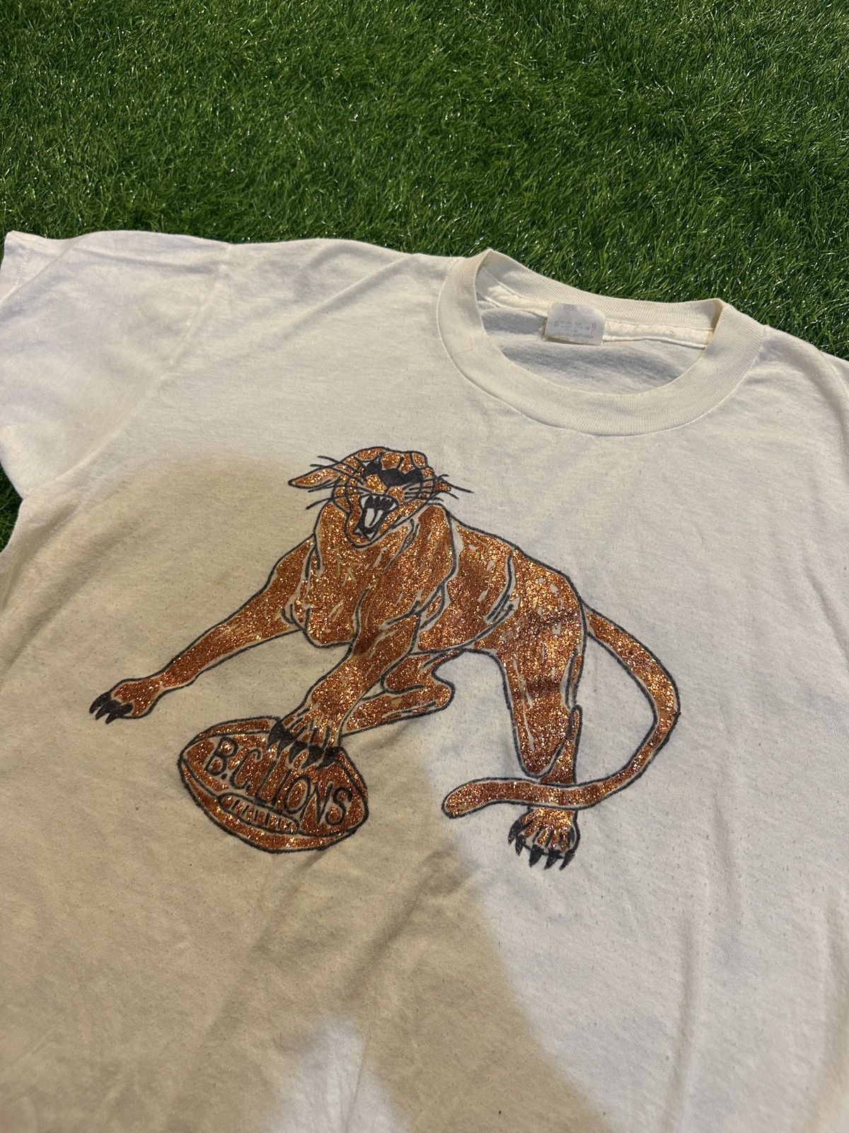 Vintage Vintage cfl bc lions tee shirt size L Size US L / EU 52-54 / 3 - 2 Thumbnail