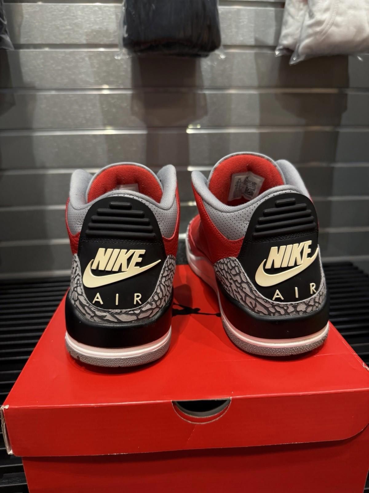 Jordan Brand Nike Air Jordan 3 Retro SE "Unite" Size 12.5M Size US 12.5 / EU 45-46 - 8 Thumbnail