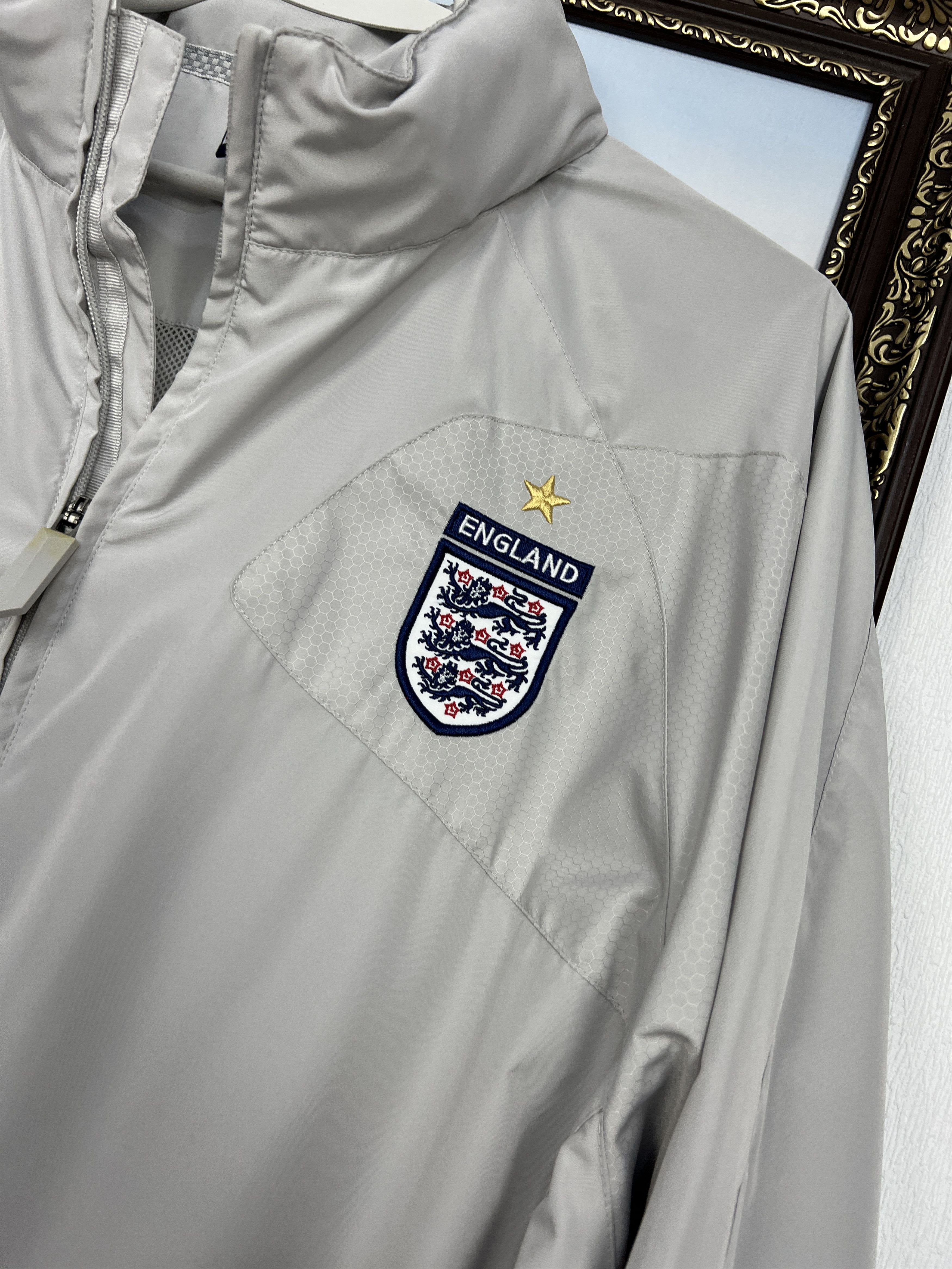 Umbro Vintage Umbro England Football Jacket Soccer Track Top Mens Size US XL / EU 56 / 4 - 3 Thumbnail