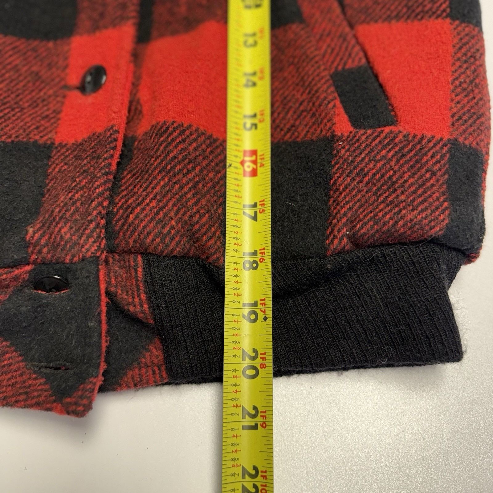 Vintage Vintage Womens Buffalo Plaid Jacket Size Small Red USA Fami Size S / US 4 / IT 40 - 7 Thumbnail