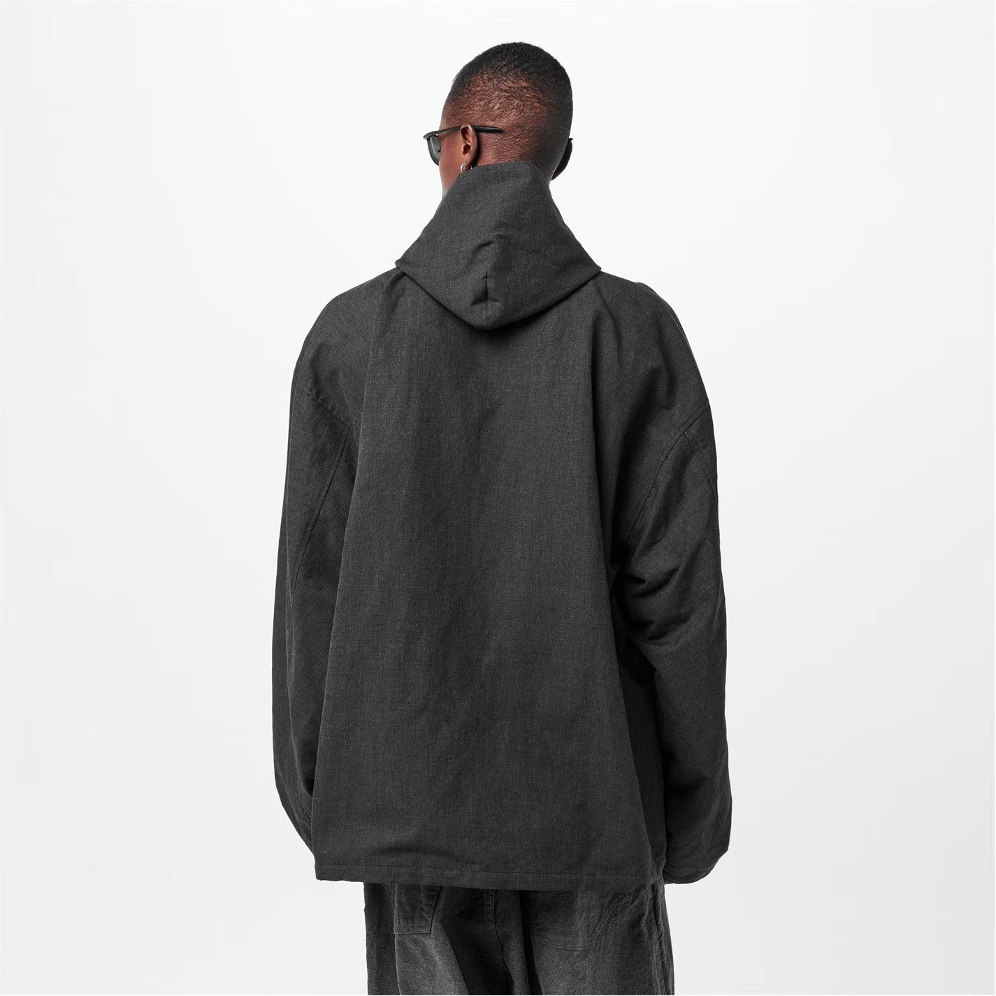 Balenciaga o1g2r1mq0226 Zip Hoodie In Black Size US S / EU 44-46 / 1 - 4 Thumbnail
