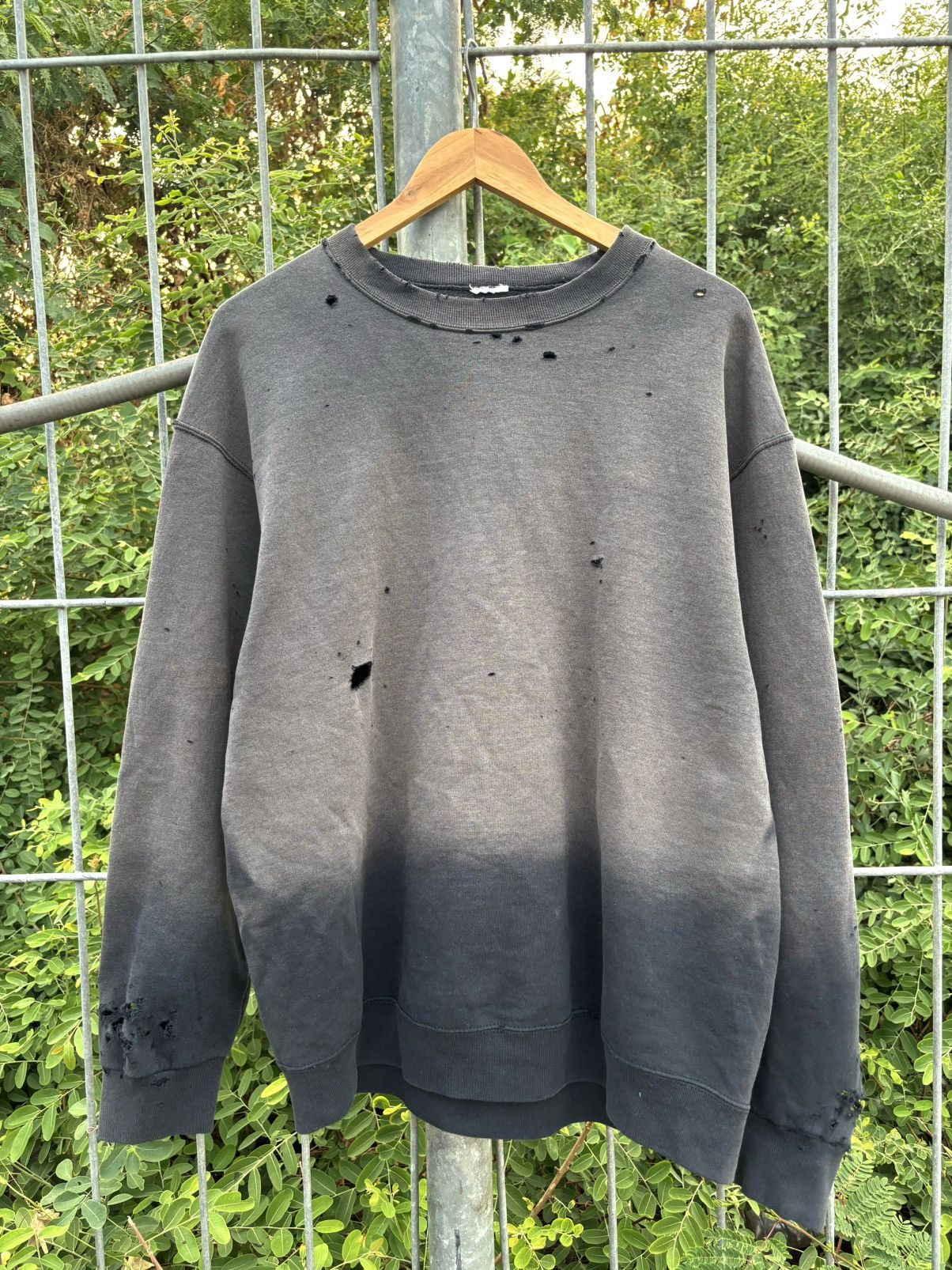 Vintage Thrashed Distressed Sweatshirt Faded Blacl ERD Grunge Size US L / EU 52-54 / 3 - 1 Thumbnail