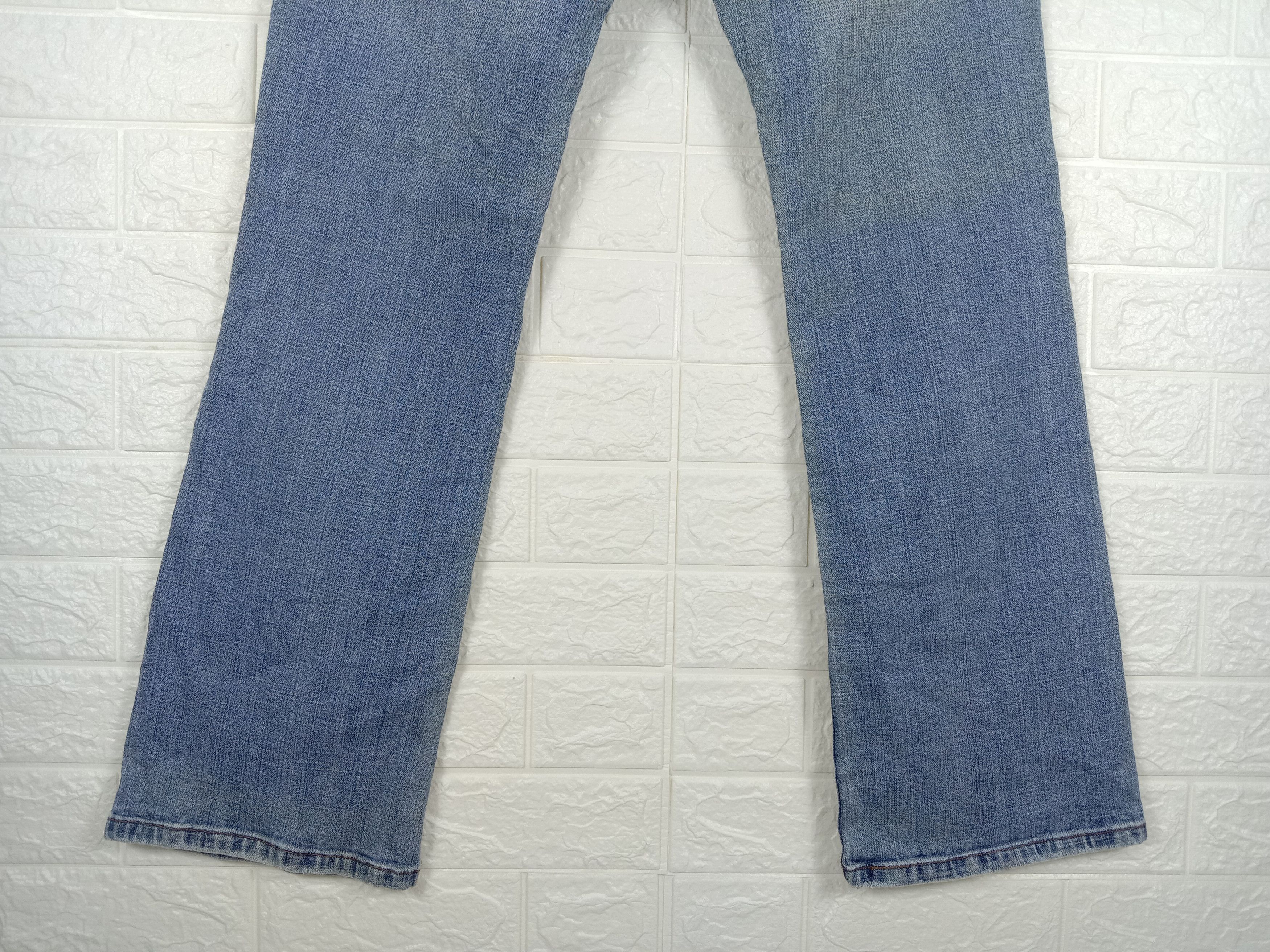 Levi's Vintage Levi's 545 Flare Jeans Light Wash Denim Size US 33 - 8 Thumbnail