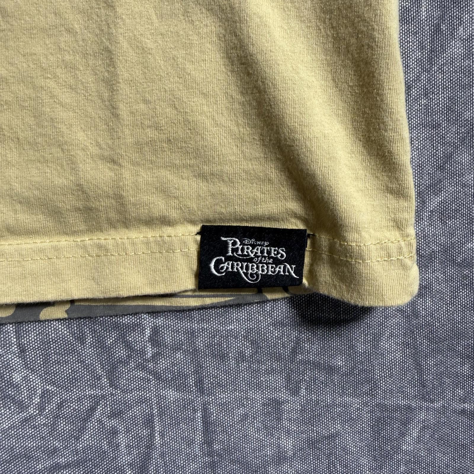 Disney Disney Shirt Unisex M Yellow Parks Pirates of the Caribbean Size ONE SIZE - 3 Thumbnail