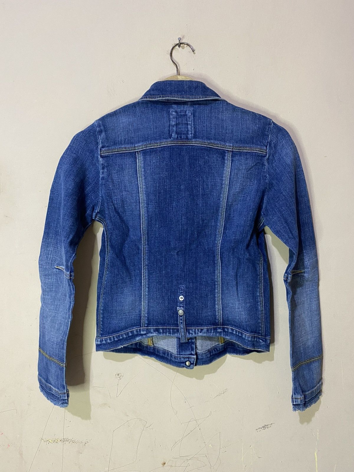 Marithe + Francois Girbaud Vintage Marithe Francois Girbaud Bikers Denim Jacket Women Size S / US 4 / IT 40 - 11 Thumbnail