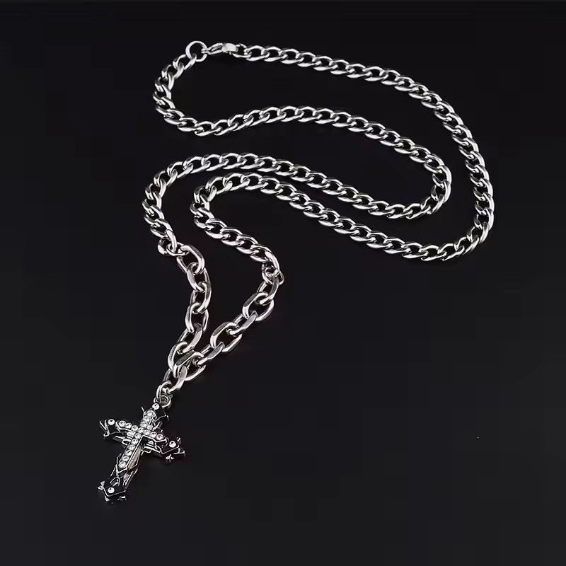 Japanese Brand Gothic Cross Necklace - Y2K Goth Pendant Size ONE SIZE - 1 Thumbnail
