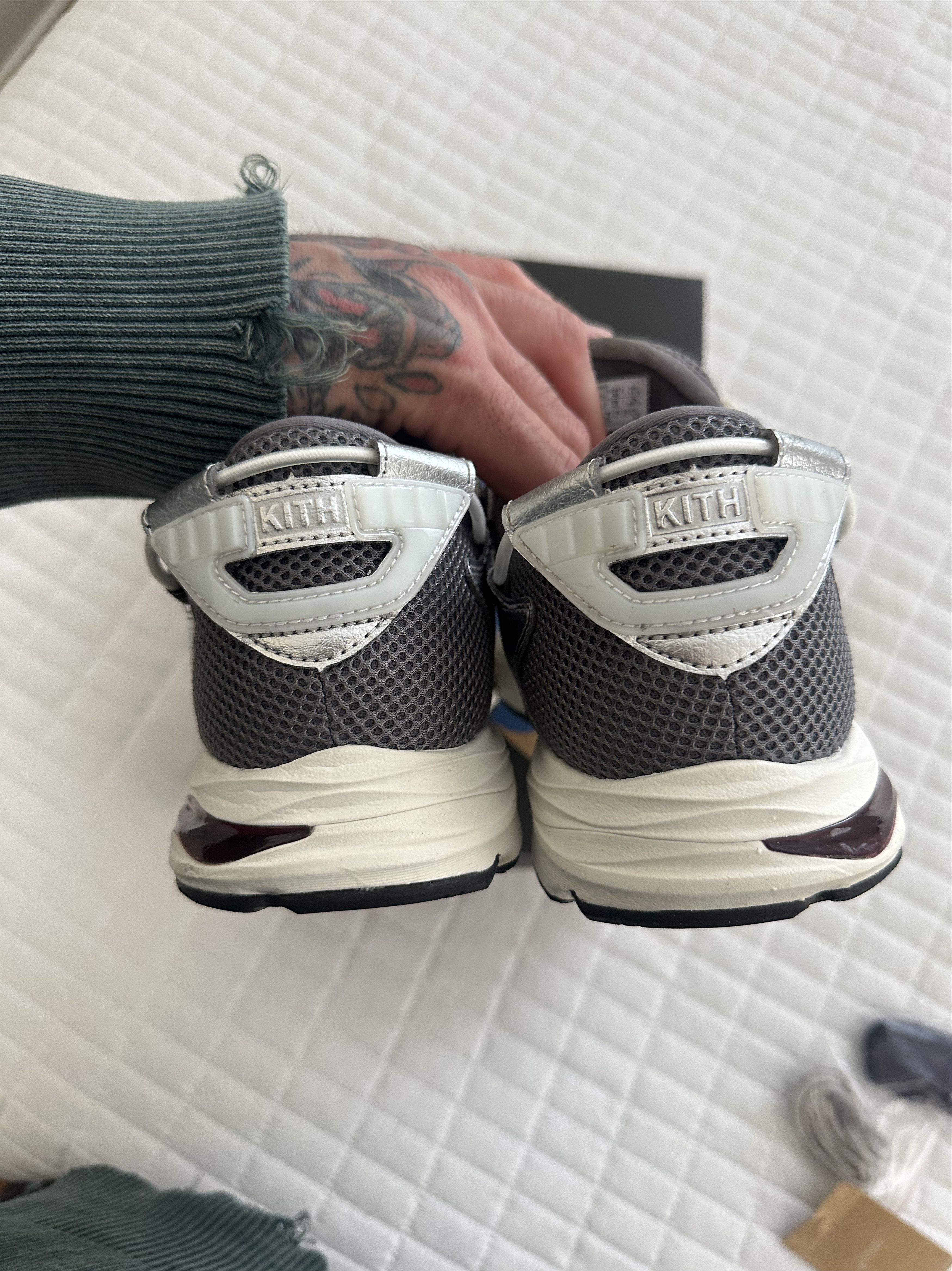 Asics × Ronnie Fieg Ronnie Fieg for ASICS GEL-MAI 0.1 Japan Kith Size US 11.5 / EU 44-45 - 9 Thumbnail