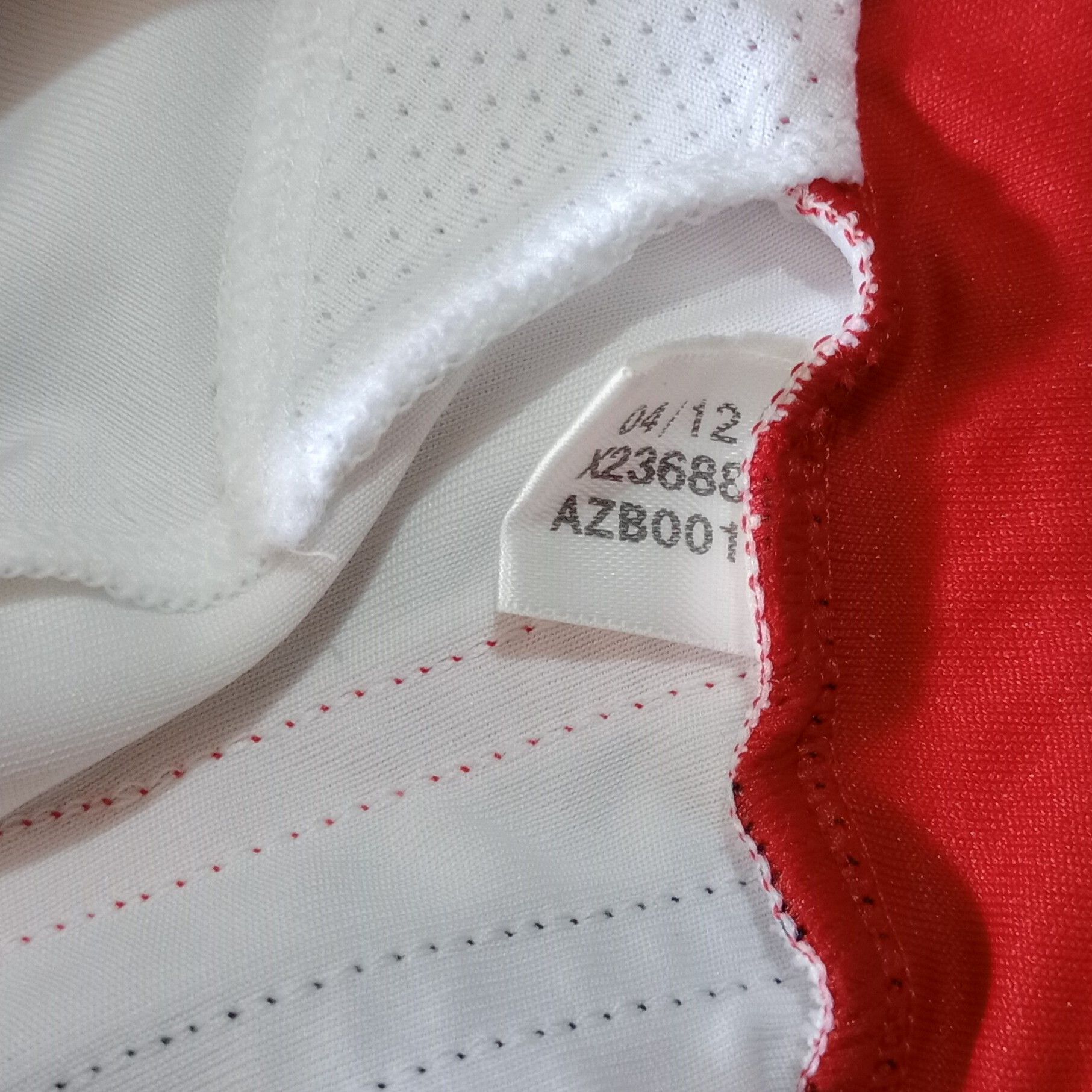 Adidas AC Milan 2012-2013 Away Jersey Massimo Ambrosini 23 Size US L / EU 52-54 / 3 - 5 Thumbnail