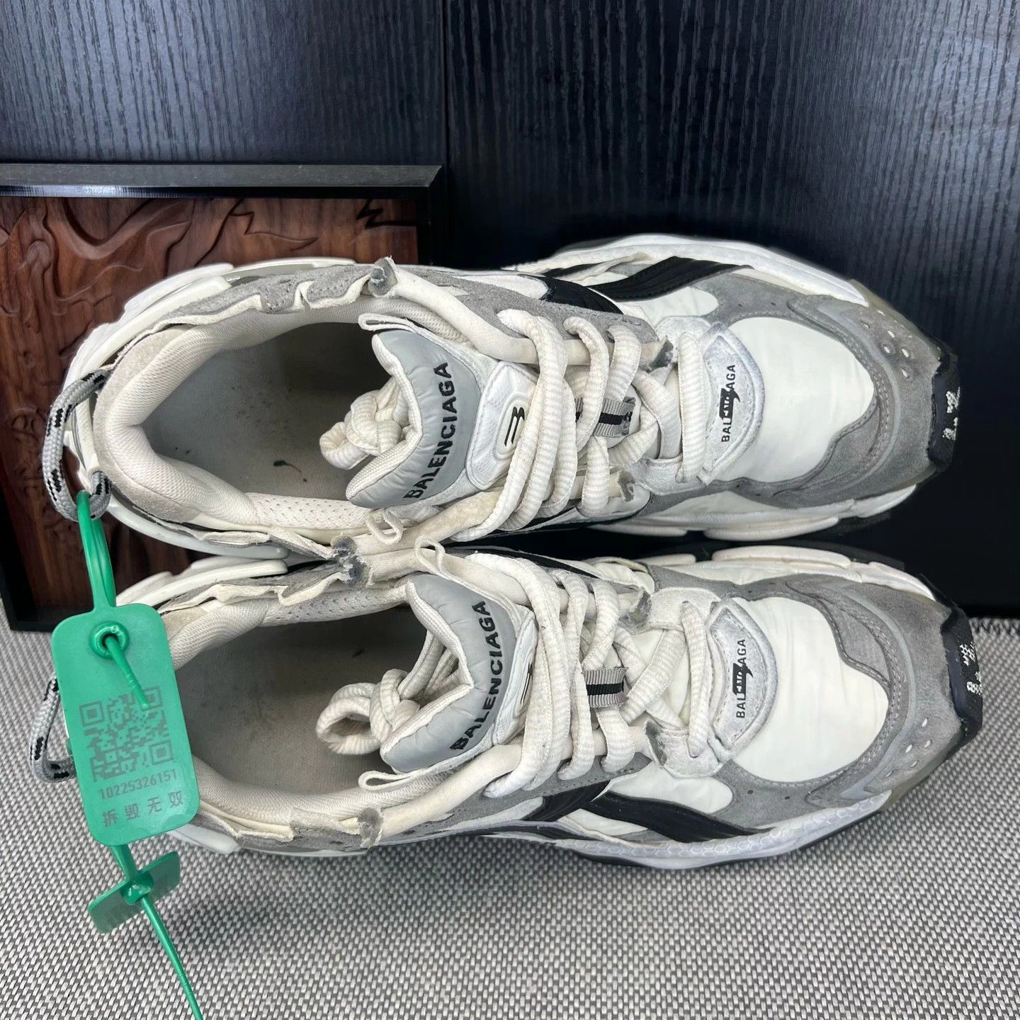 Balenciaga Balenciaga Runner Gray Black Size 43 Size US 10 / EU 43 - 6 Thumbnail
