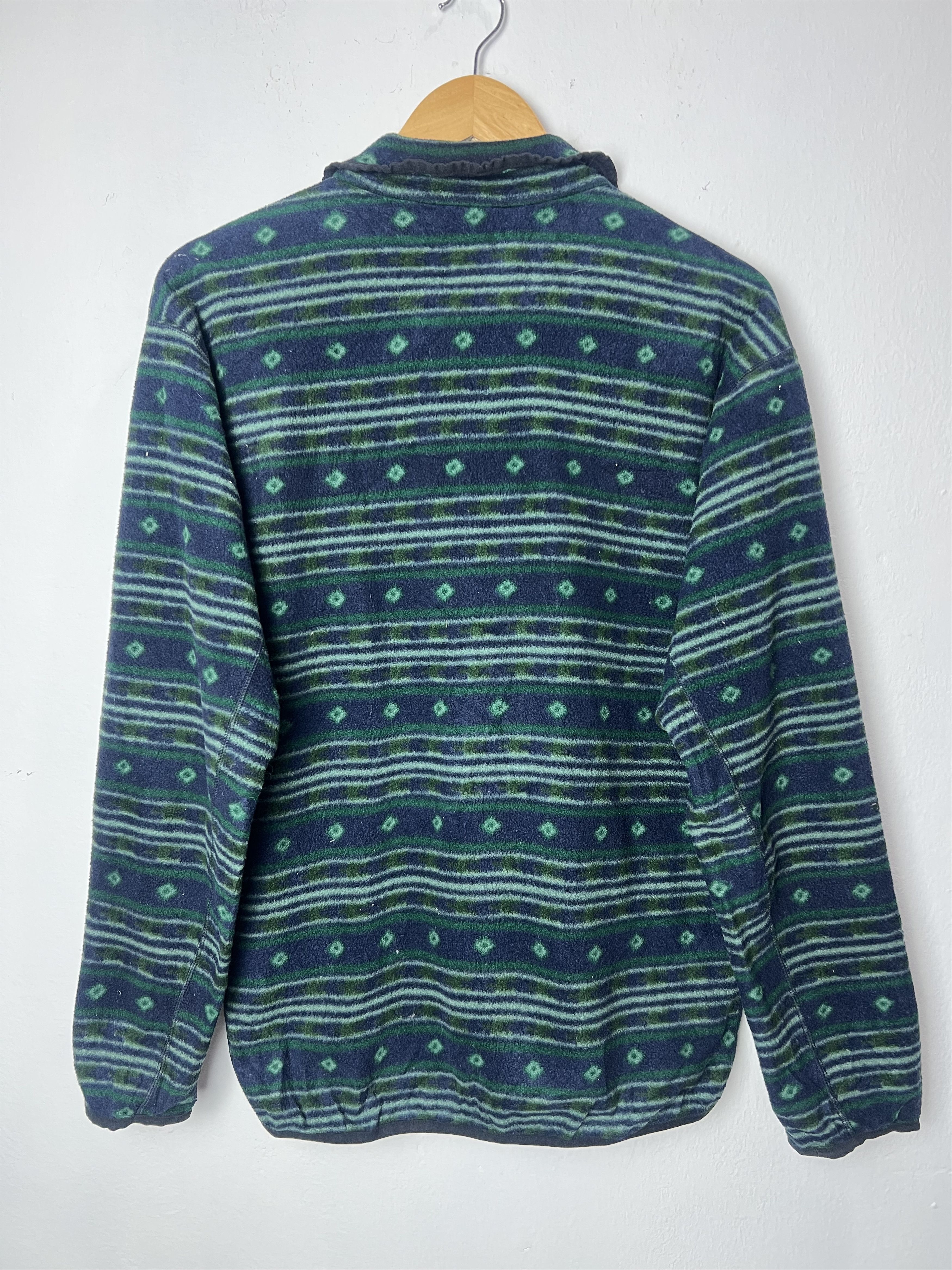 Montbell Vintage Montbell Patterned Fleece Pullover Jacket Size US M / EU 48-50 / 2 - 2 Thumbnail