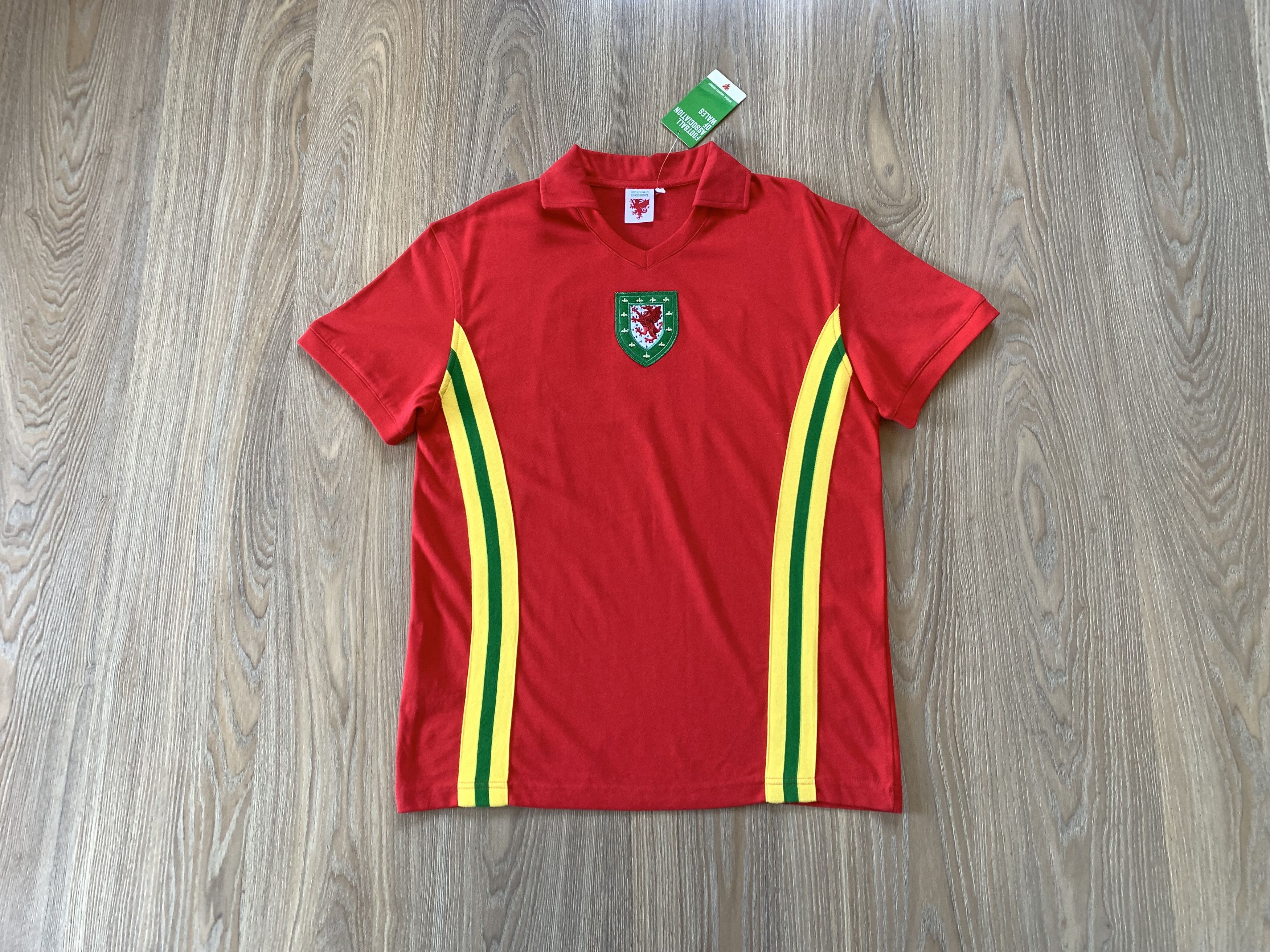 Other Wales WRU Cotton Soccer Jersey Size US L / EU 52-54 / 3 - 1 Thumbnail