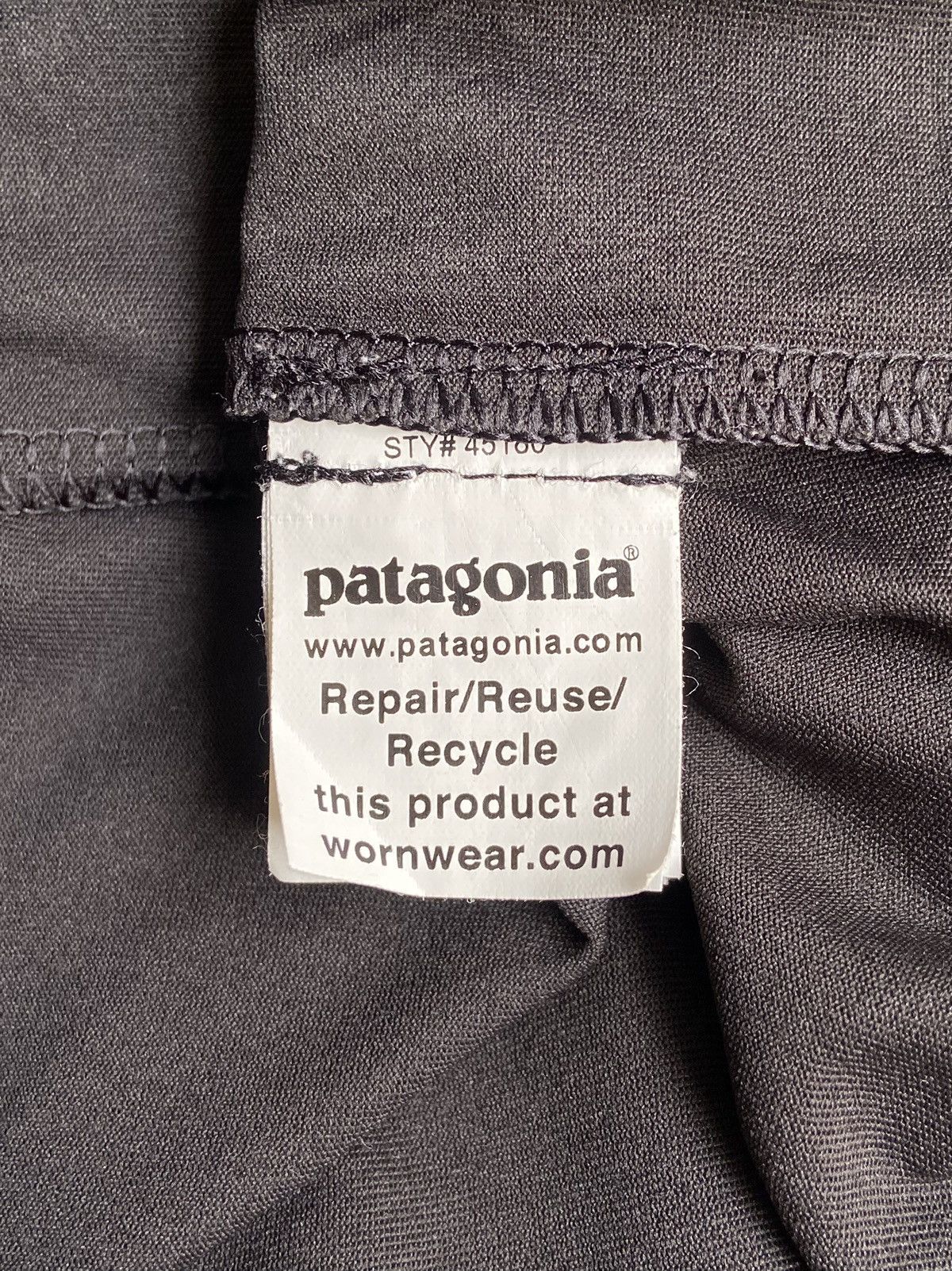 Patagonia PATAGONIA Black Long Sleeve T-shirt Size US S / EU 44-46 / 1 - 12 Thumbnail