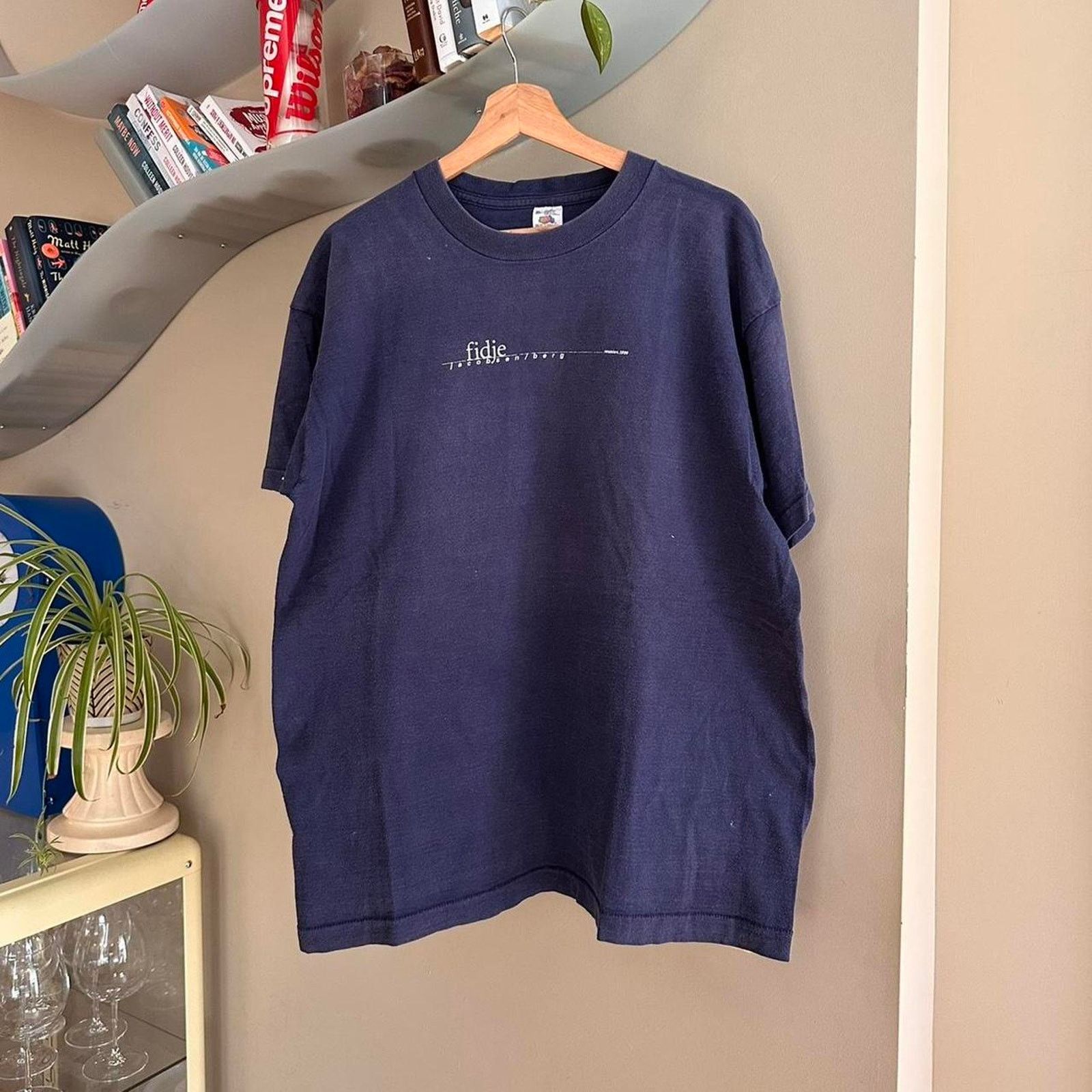 Fruit Of The Loom × Vintage Vintage Fidie Kyss Meg Promo Shirt Size US XL / EU 56 / 4 - 1 Thumbnail