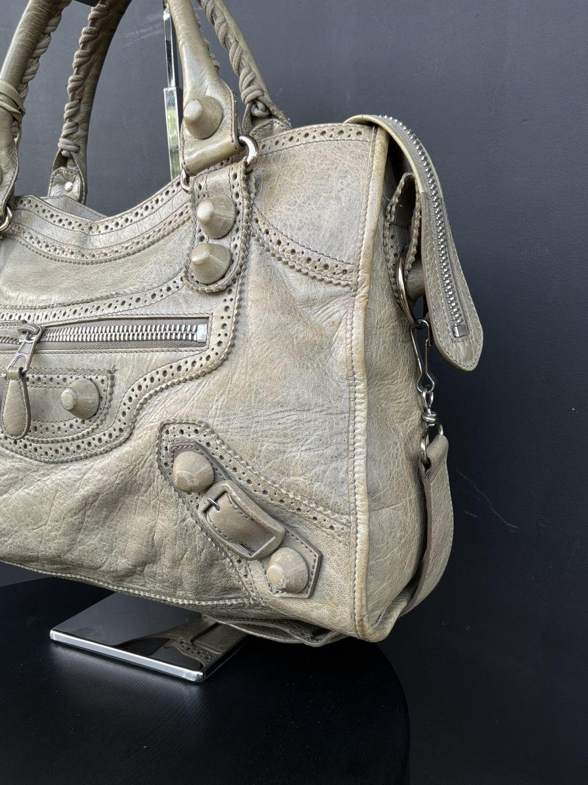 Balenciaga Balenciaga - Classic City - Giant Studs - Beige Lambskin Size ONE SIZE - 4 Thumbnail