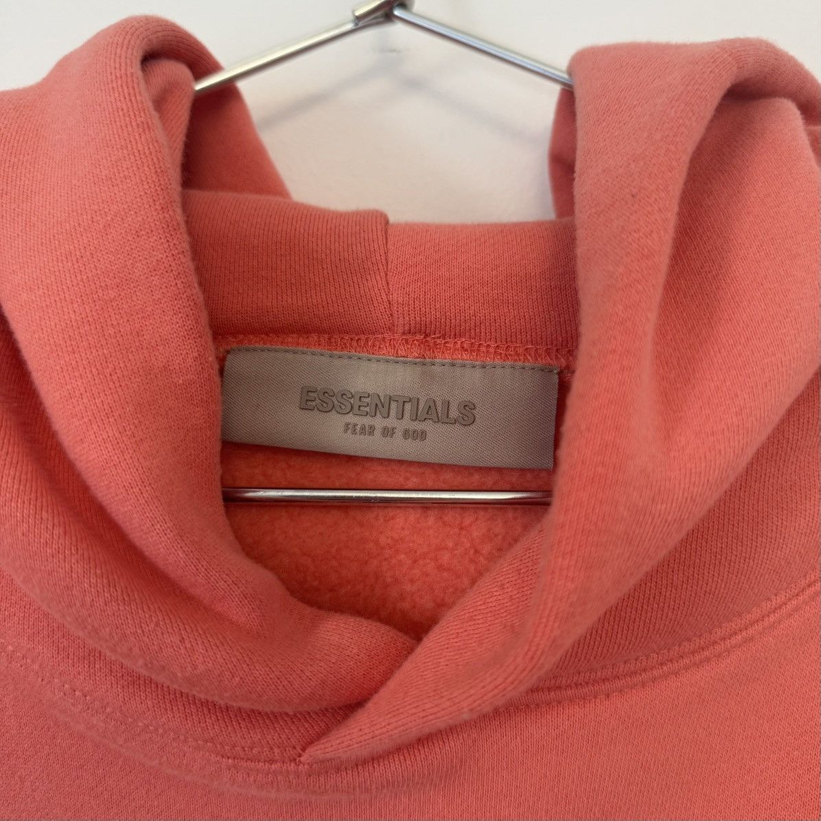 Essentials Fear of God Essentials Coral Raglan Cut Logo Hoodie SS22 Size US XL / EU 56 / 4 - 4 Thumbnail