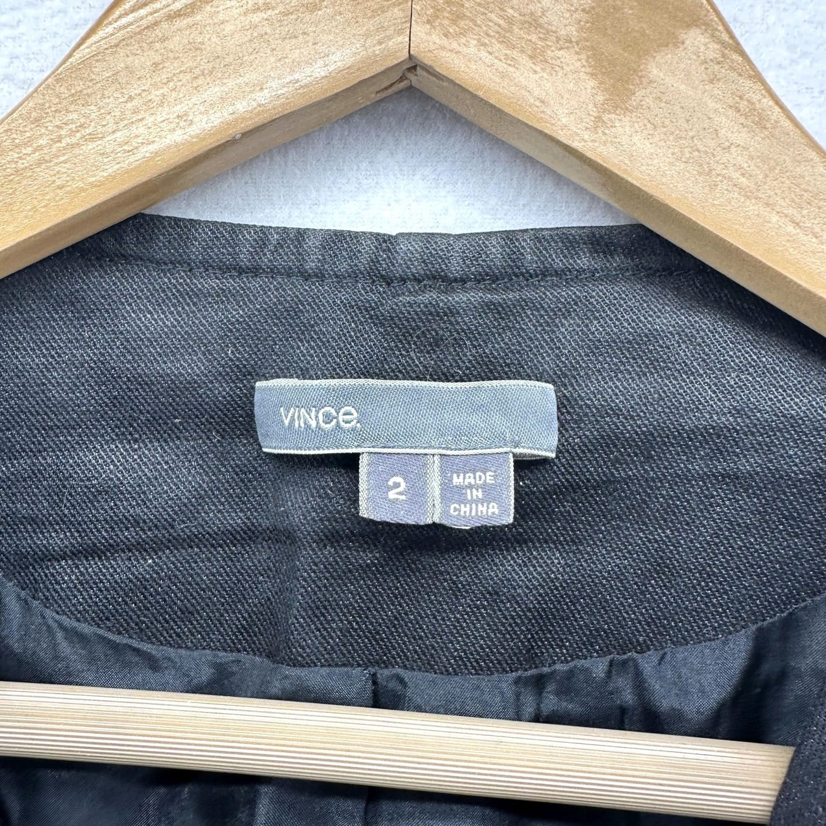 Vince Vince Womens 2 Biker Jacket Black Linen Leather Sleeves Asymmetrical Zip Front Short Length Size XS / US 0-2 / IT 36-38 - 2 Thumbnail