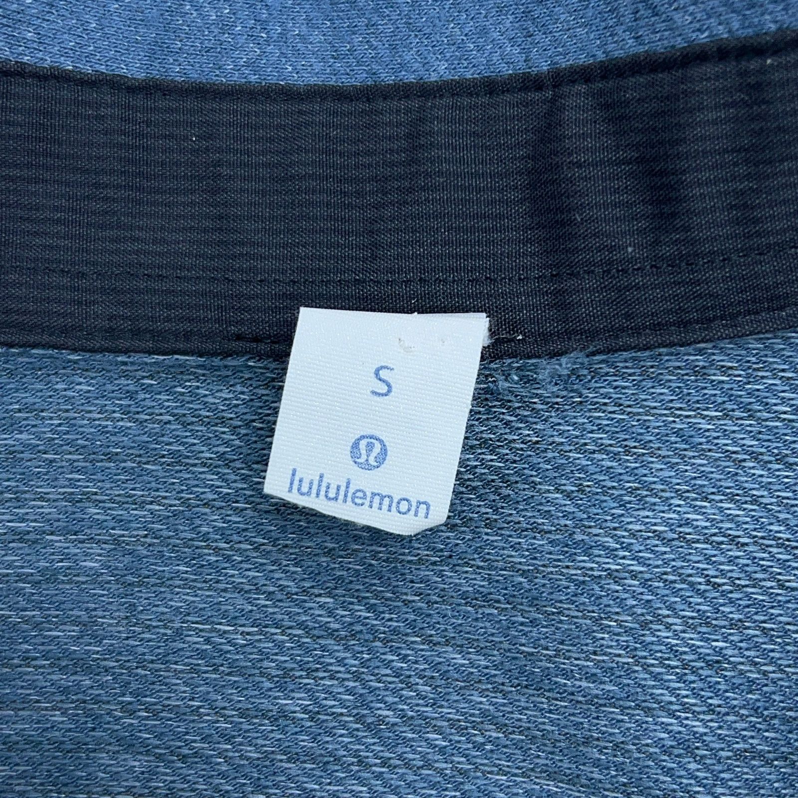 Lululemon Lululemon Mens Size S Evolution Polo Shirt Anti Stink Grey Size US S / EU 44-46 / 1 - 15 Thumbnail