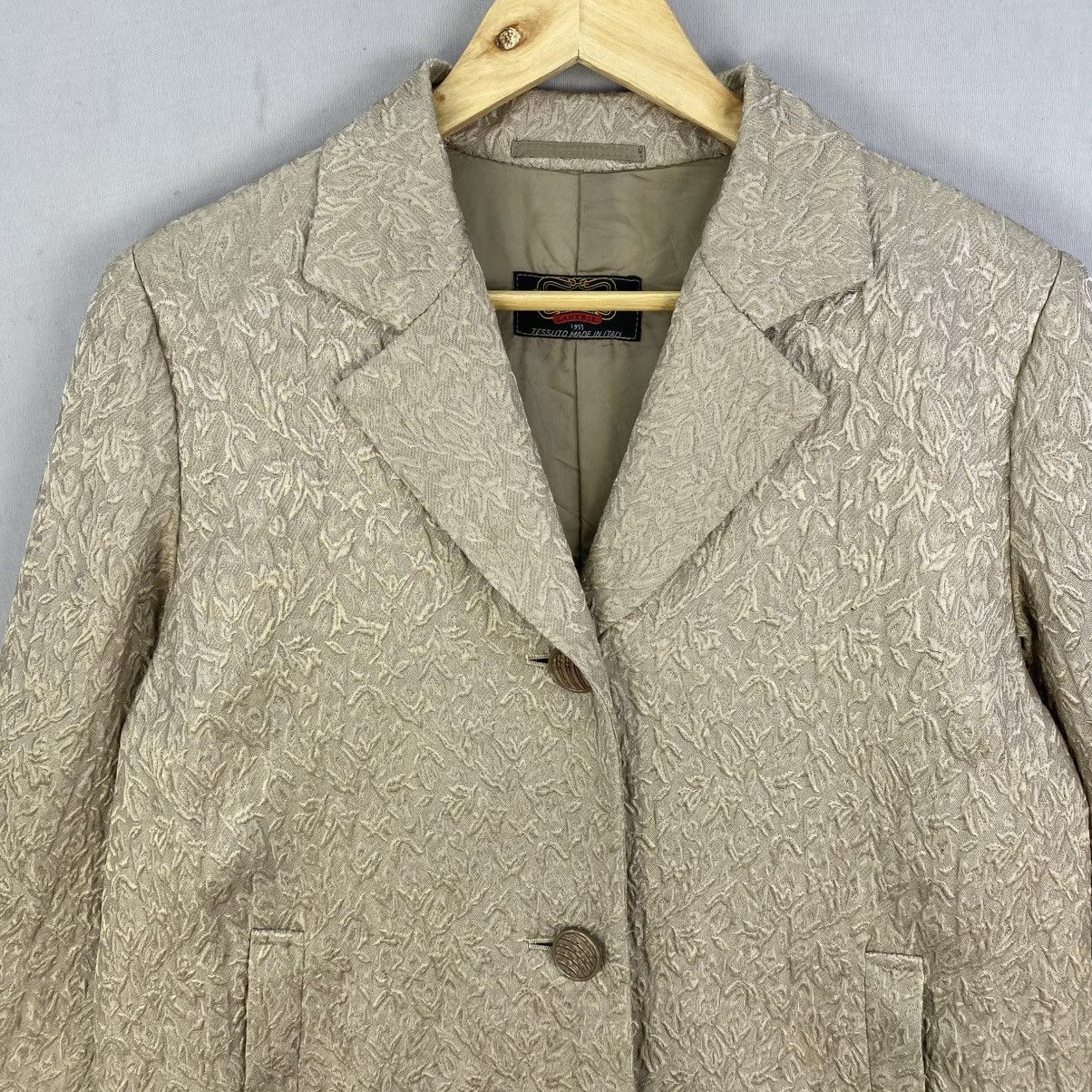 Agnona Vtg Agnona Long Coat With a Subtle Textcure Pattern Size M / US 6-8 / IT 42-44 - 4 Thumbnail