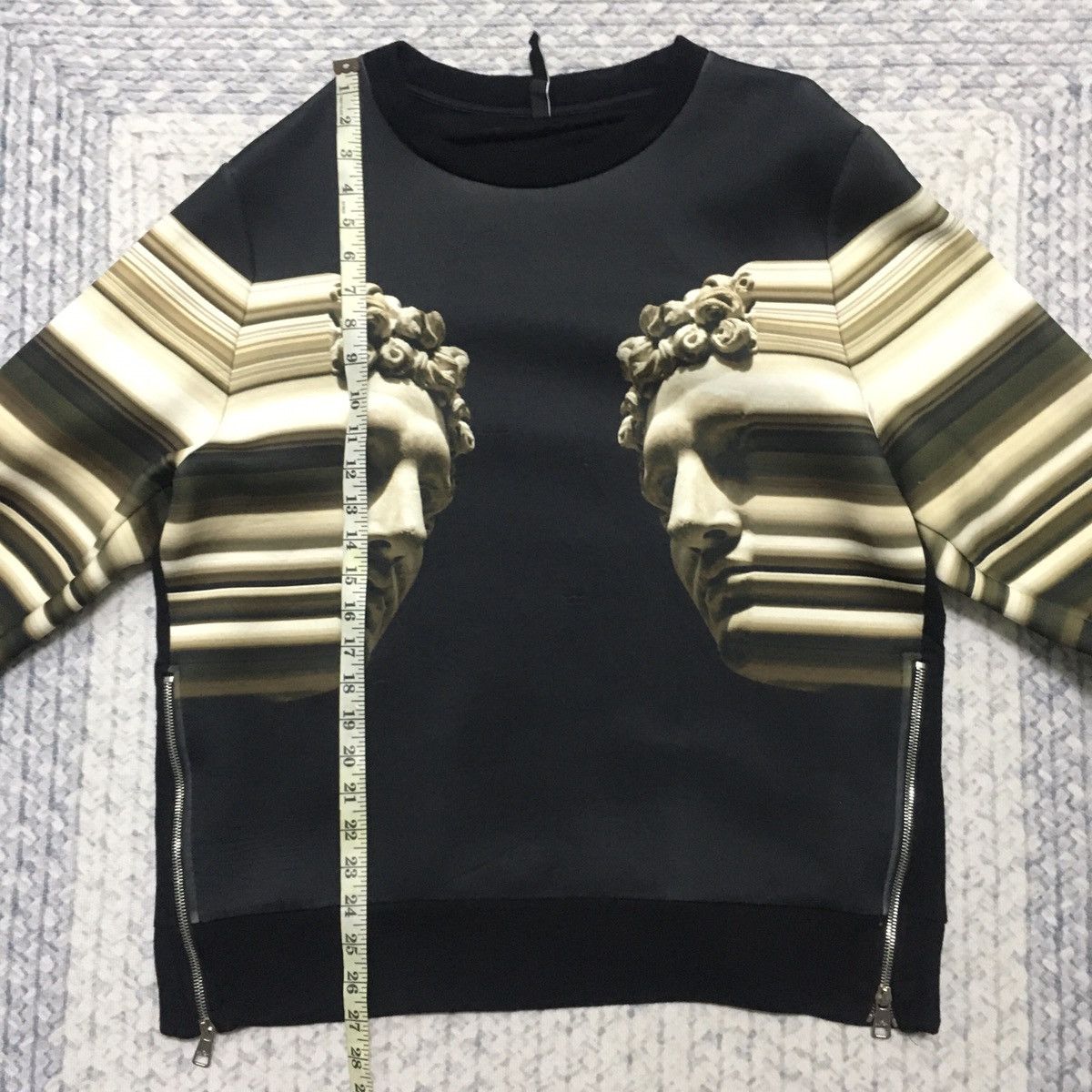 Neil Barrett Rare Neil Barrett Greek/Roman Double Graphics Pullover Size US L / EU 52-54 / 3 - 22 Thumbnail