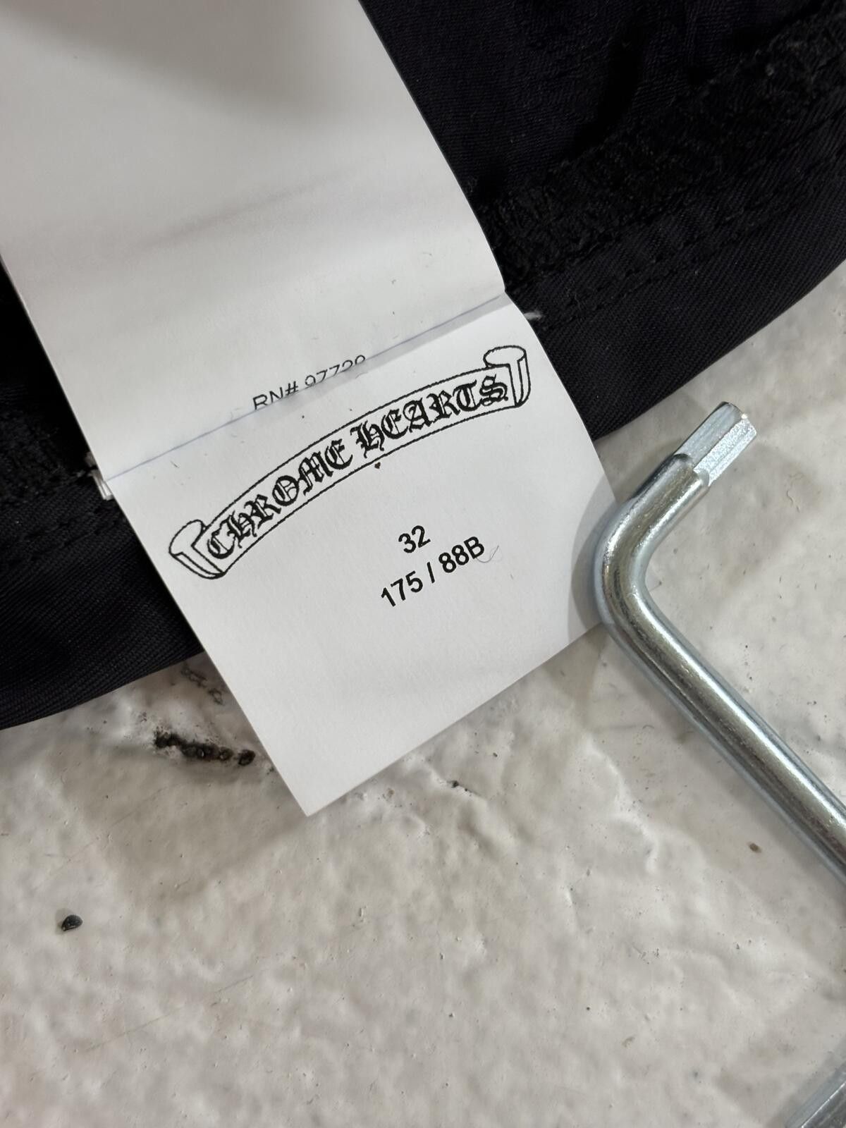 Chrome Hearts Chrome Hearts Nylon Leather Carpenter Double Knees Size US 34 / EU 50 - 9 Thumbnail