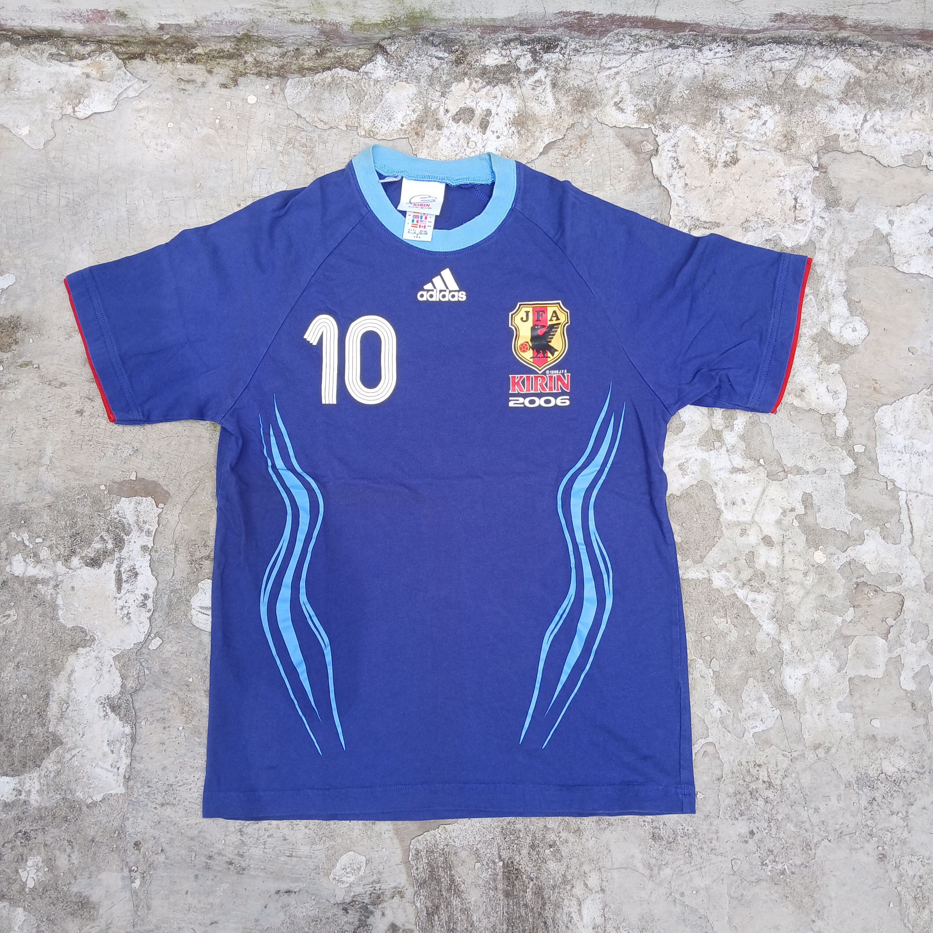 Japanese Brand × Vintage Vintage japan national y2k Tee Size US M / EU 48-50 / 2 - 1 Thumbnail