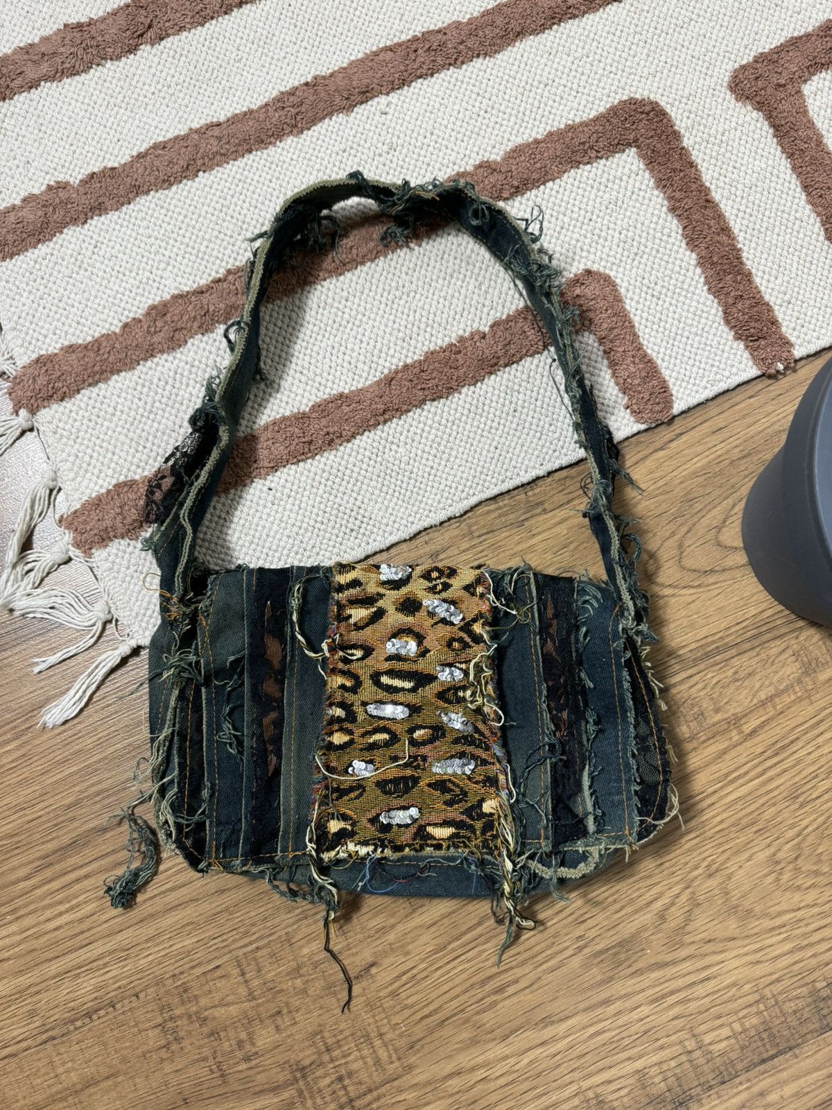 Vintage VINTAGE DISTRESSED WASHED DENIM LACE BAG Size ONE SIZE - 3 Thumbnail