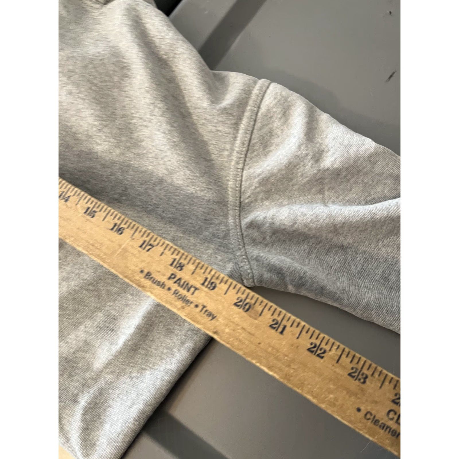 American Eagle Outfitters American Eagle Hoodie Mens Small Gray Solid Size US S / EU 44-46 / 1 - 5 Thumbnail