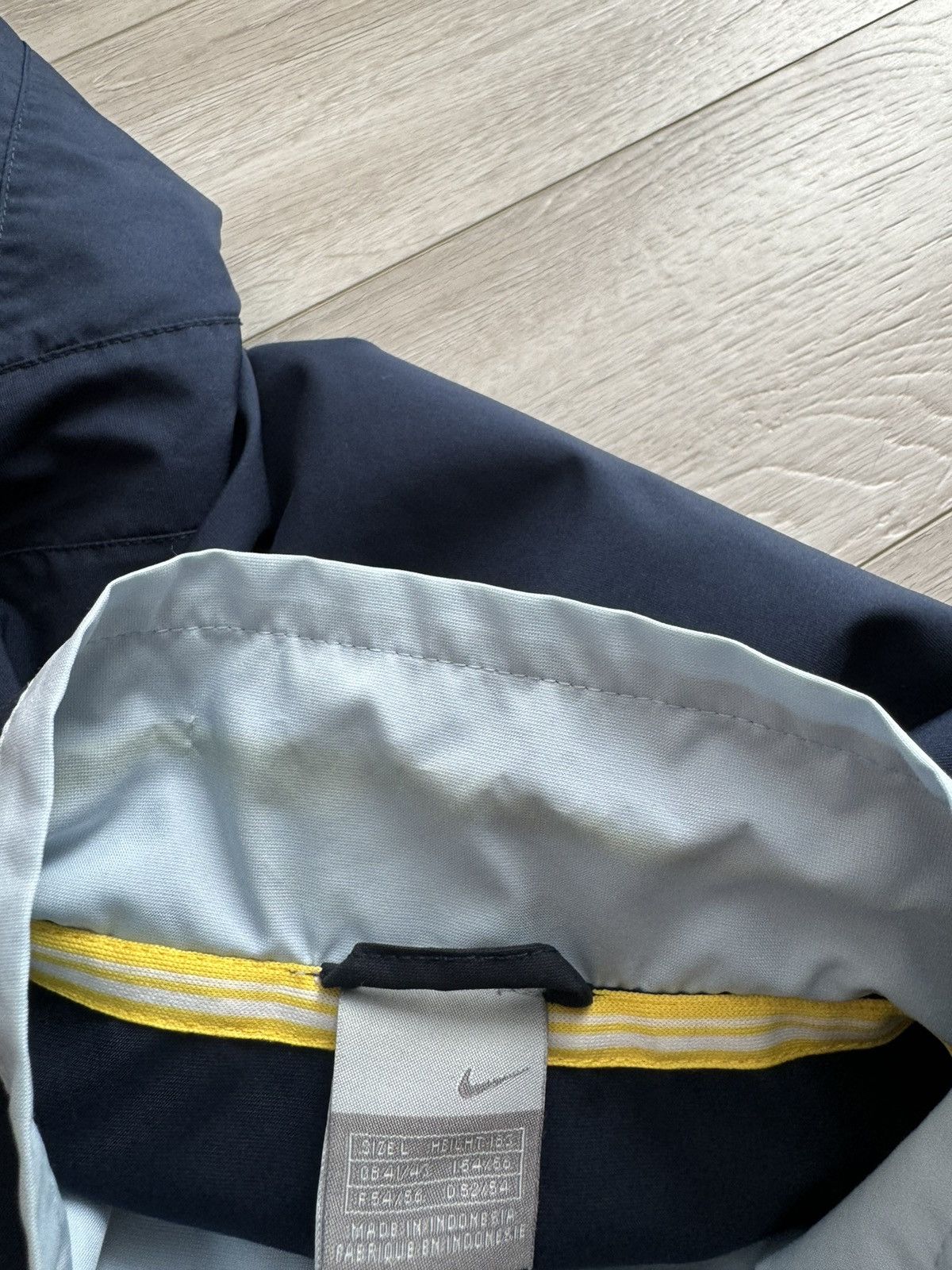 Nike Vintage Nike 90’s Y2K Style Drill Nylon Track Suit Pants Size US 34 / EU 50 - 9 Thumbnail
