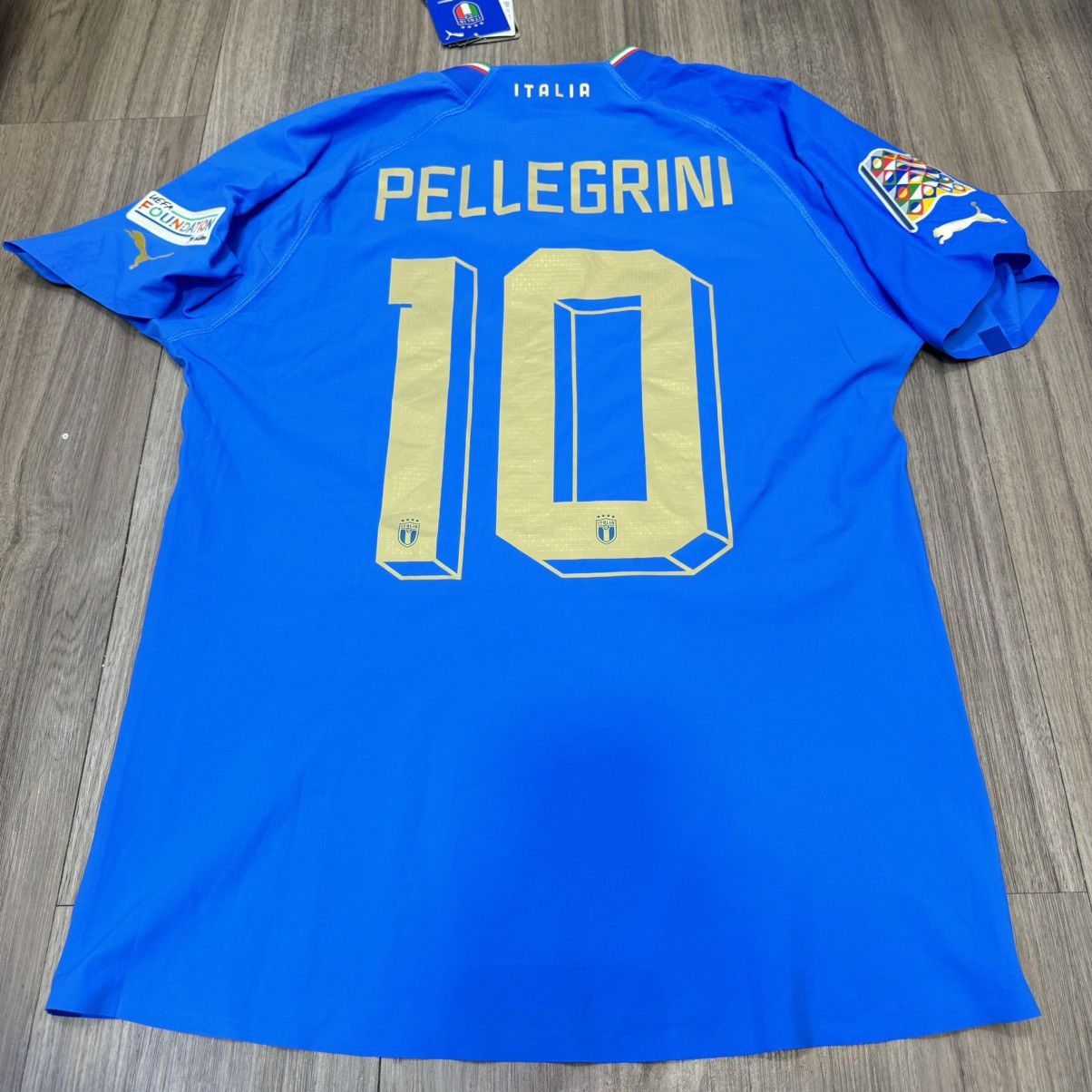 Puma Italy 22/23 player issue home shirt #10 Pellegrini (Bnwt) Size US S / EU 44-46 / 1 - 2 Thumbnail