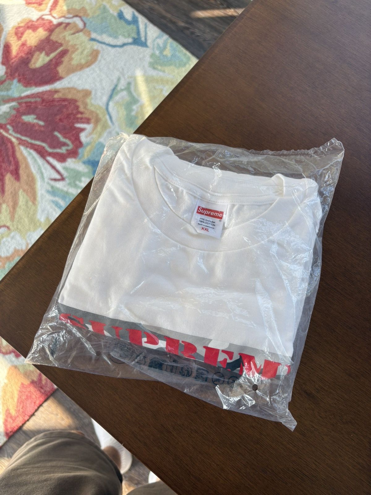 Supreme Supreme Hardcore Tee SS25 White Size US XXL / EU 58 / 5 - 2 Thumbnail