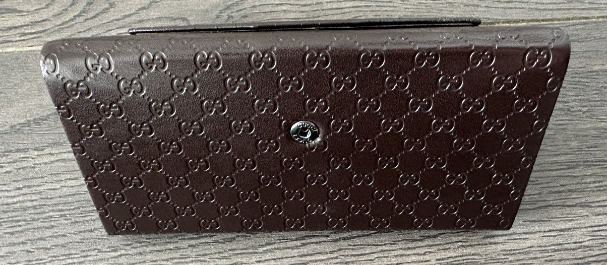 Gucci Authentic Large Gucci Sunglasses Case Size ONE SIZE - 5 Thumbnail