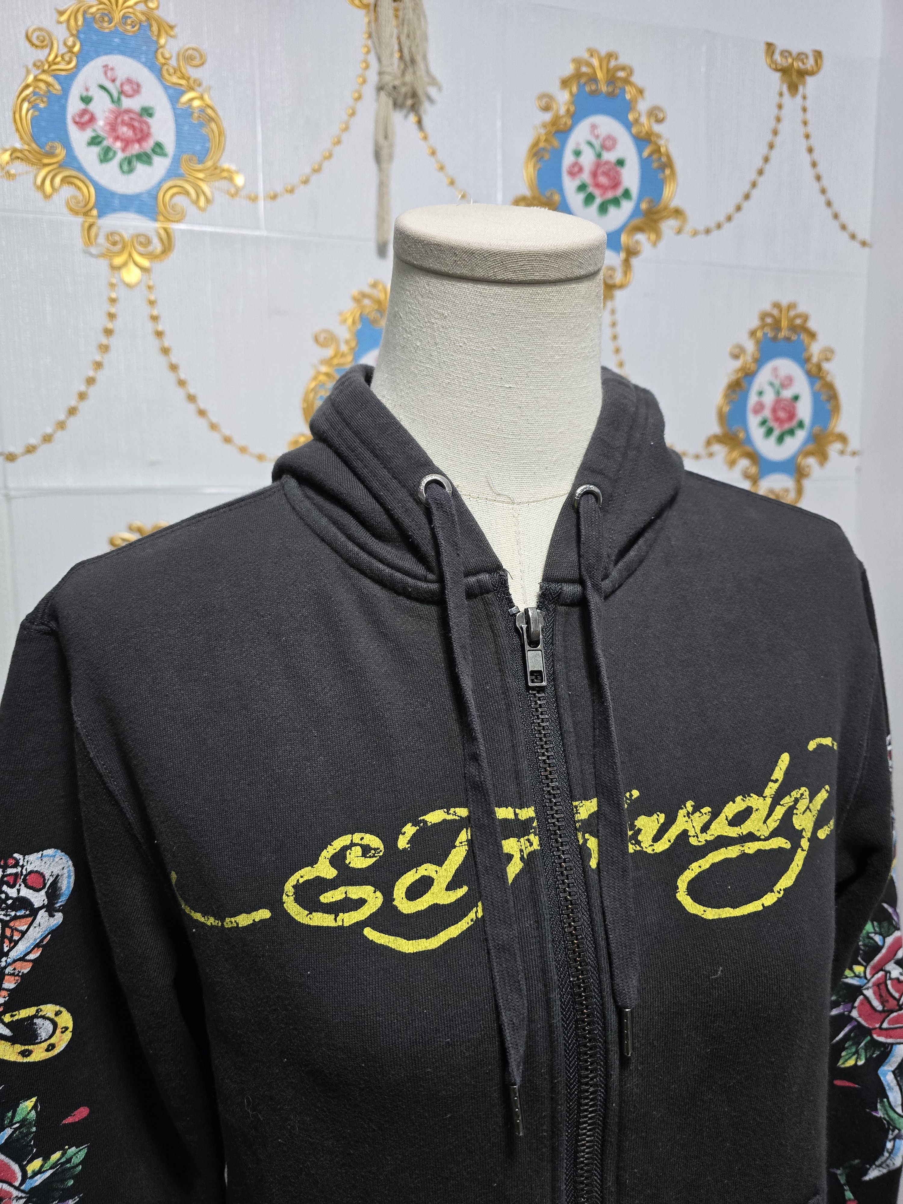 Ed Hardy ED HARDY x urban outfitters Hoodie size xs(runs s also m) Size XS / US 0-2 / IT 36-38 - 2 Thumbnail