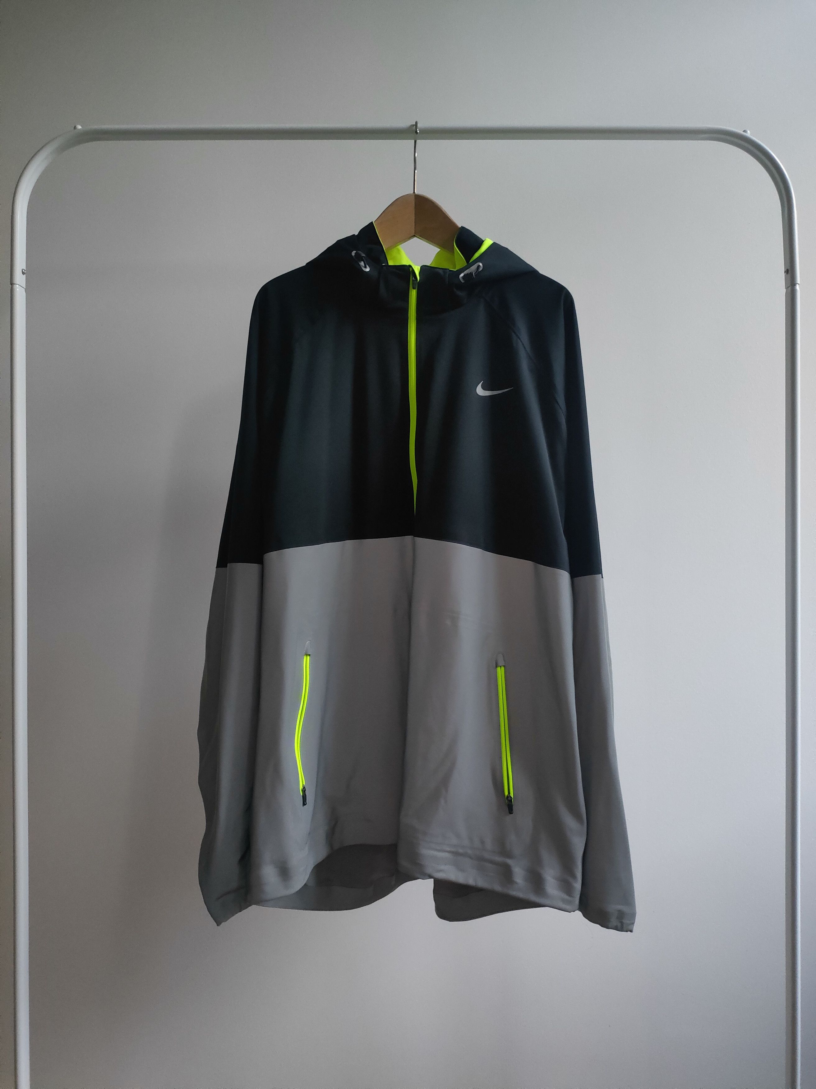 Nike Shield Flash Running Jacket