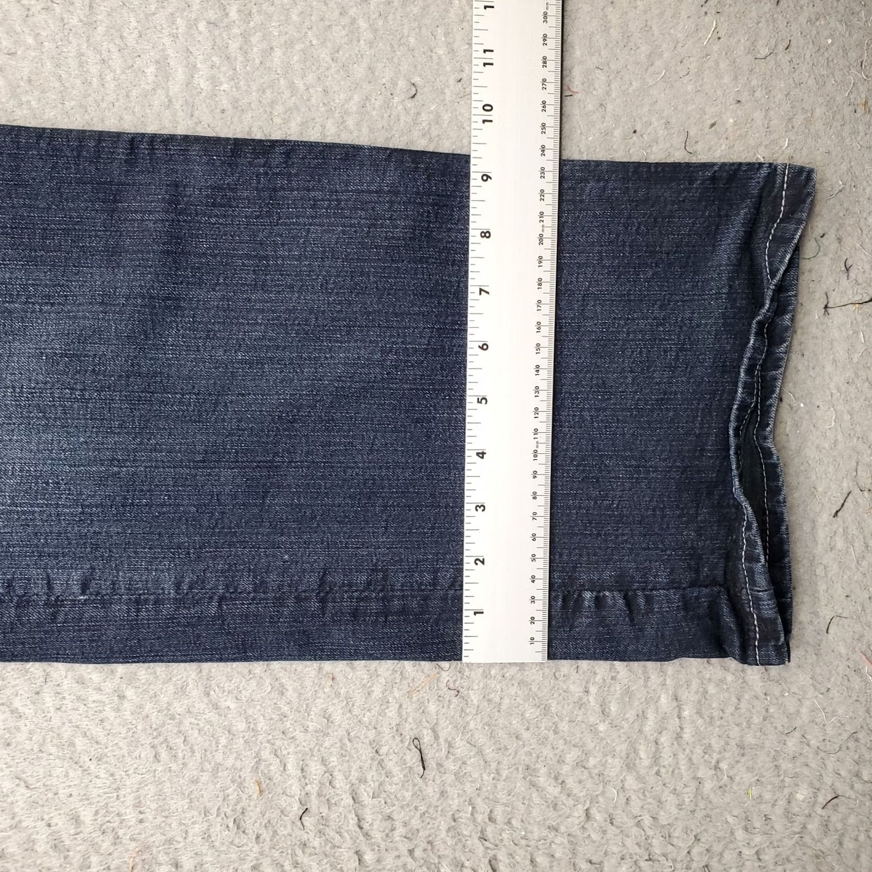 Levi's Levi's 559 Jeans Mens Size 38 Mens Blue Denim Regular Dark Wash Wide Leg - 5-Pocket Design, Belt Zip Closure - Regular Fit, Straight/Regular Rise Size US 38 / EU 54 - 5 Thumbnail