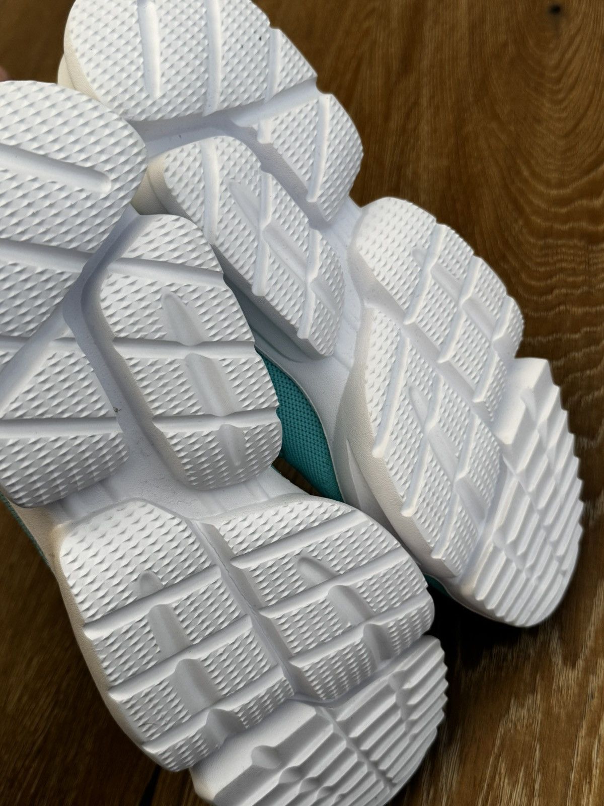 SIA COLLECTIVE SIA Collective Tiffany Size US 9 / EU 42 - 3 Thumbnail