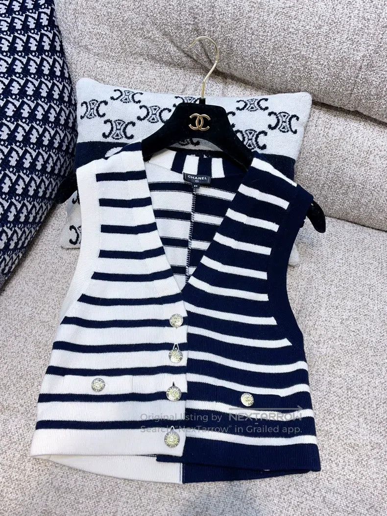 Chanel Chanel Dark blue black and white contrast striped vest Size XXS / US 00 / IT 34 - 1 Thumbnail