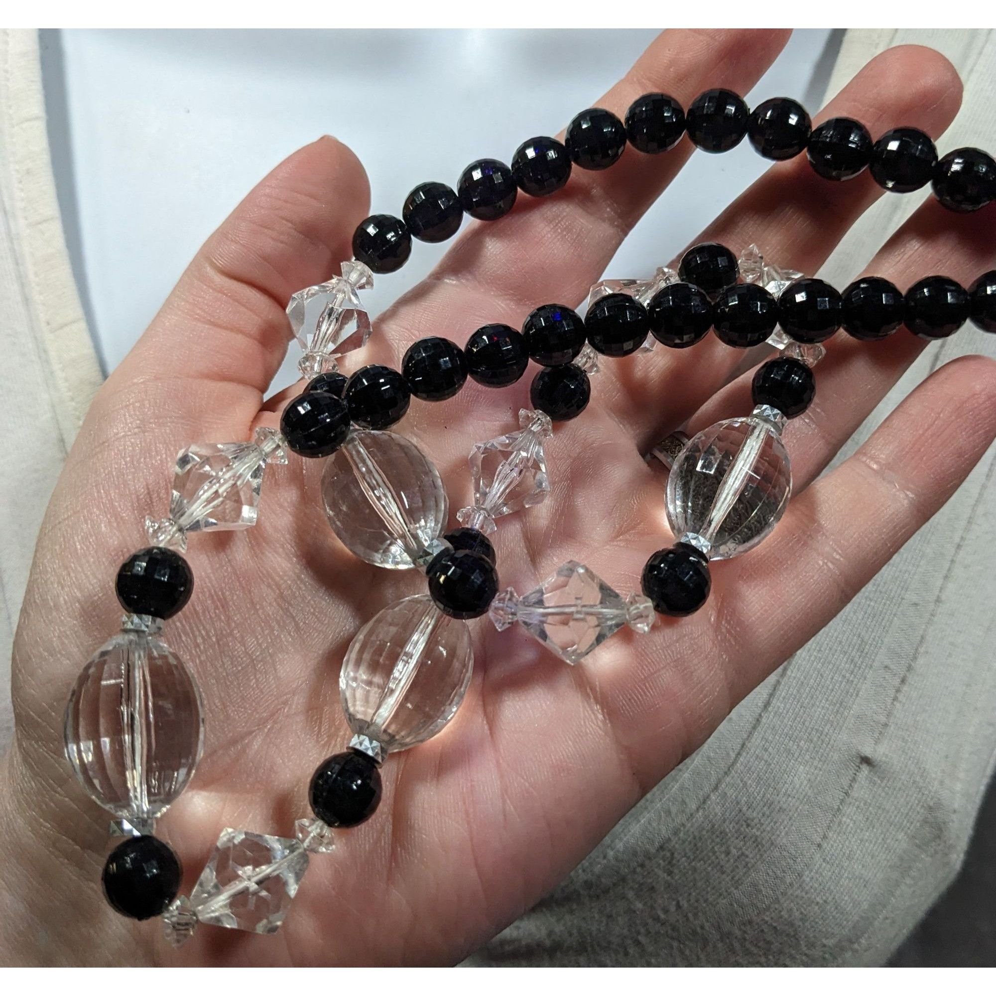 Other Retro Black And Clear Faceted Beaded Necklace Size ONE SIZE - 3 Thumbnail