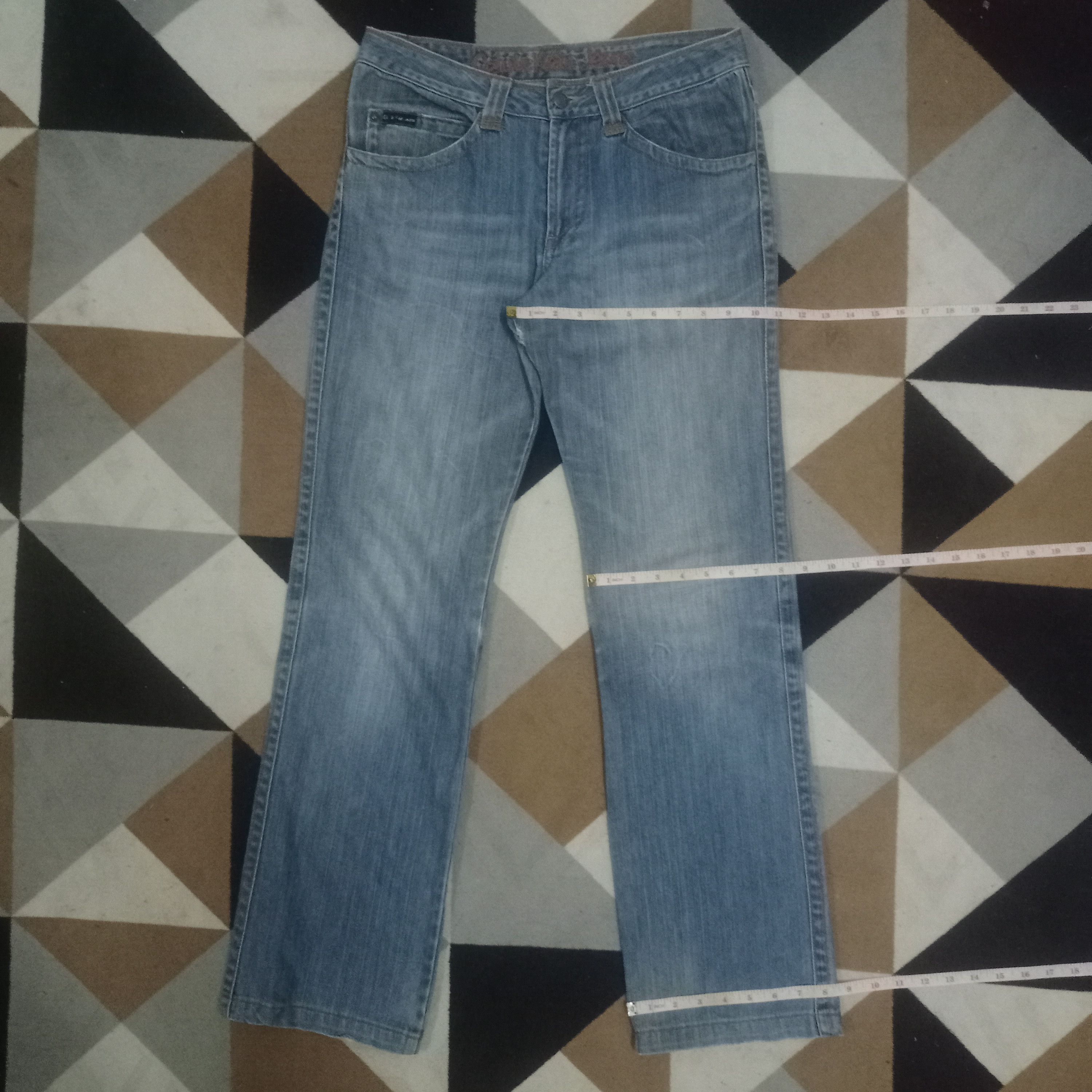 Calvin Klein Vintage Calvin Klein Blue Wash Distressed Baggy Style Jeans Size US 30 / EU 46 - 10 Thumbnail
