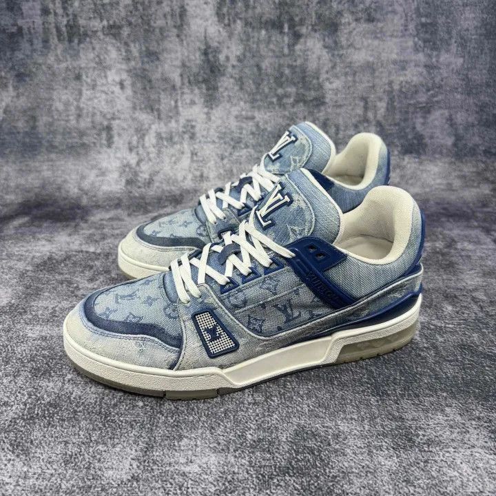 Louis Vuitton Blue Trainer Sneakers for Men -2508