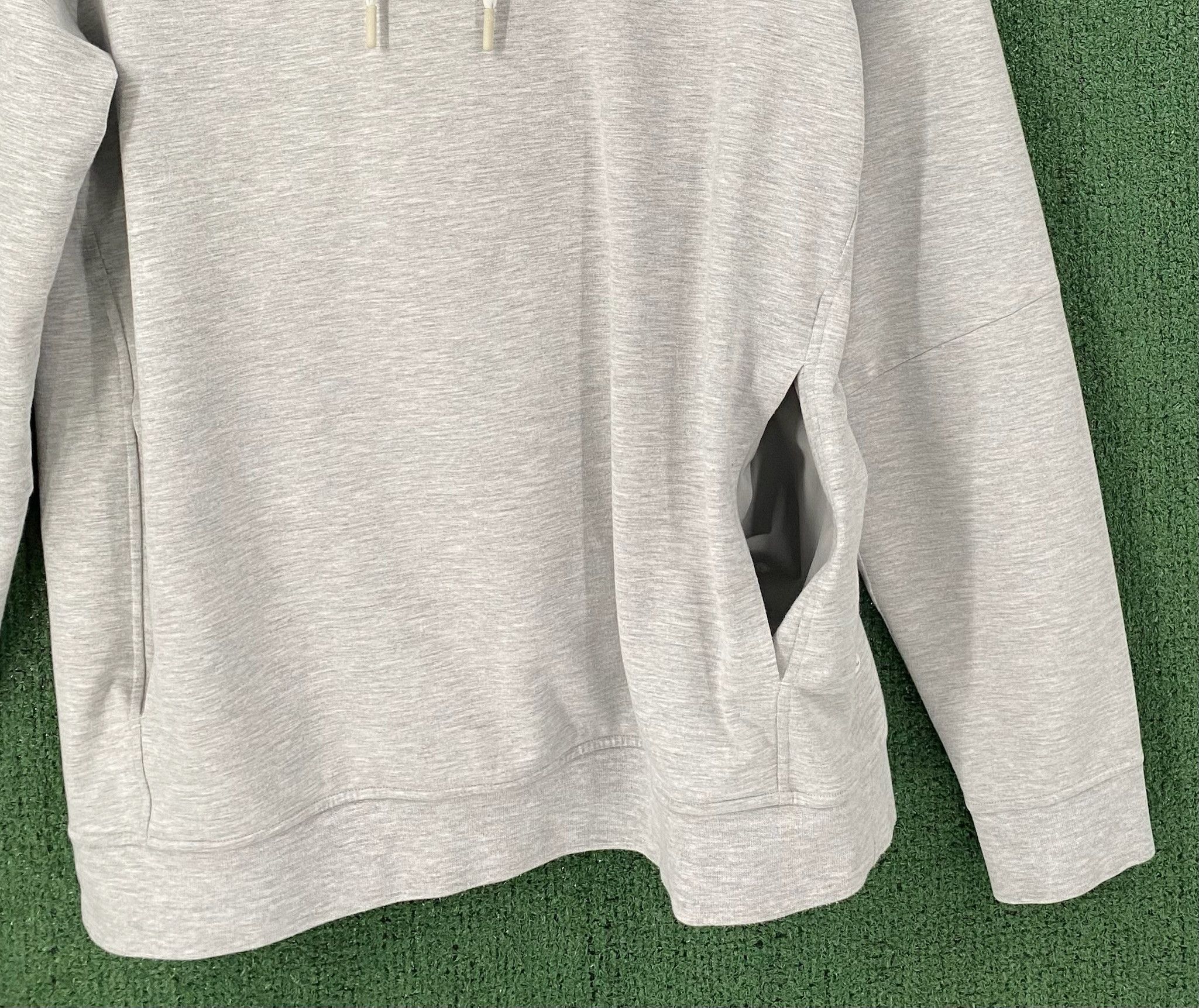 Lululemon Lululemon Smooth Spacer Light Heather Gray Hoodie Large Size US L / EU 52-54 / 3 - 3 Thumbnail