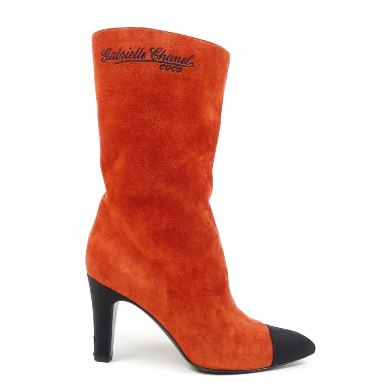 Chanel Chanel Chanel Suede Calfskin Satin Boots Suede Shoes G33119Y51214 DUTY FREE for USA Size ONE SIZE - 1 Thumbnail