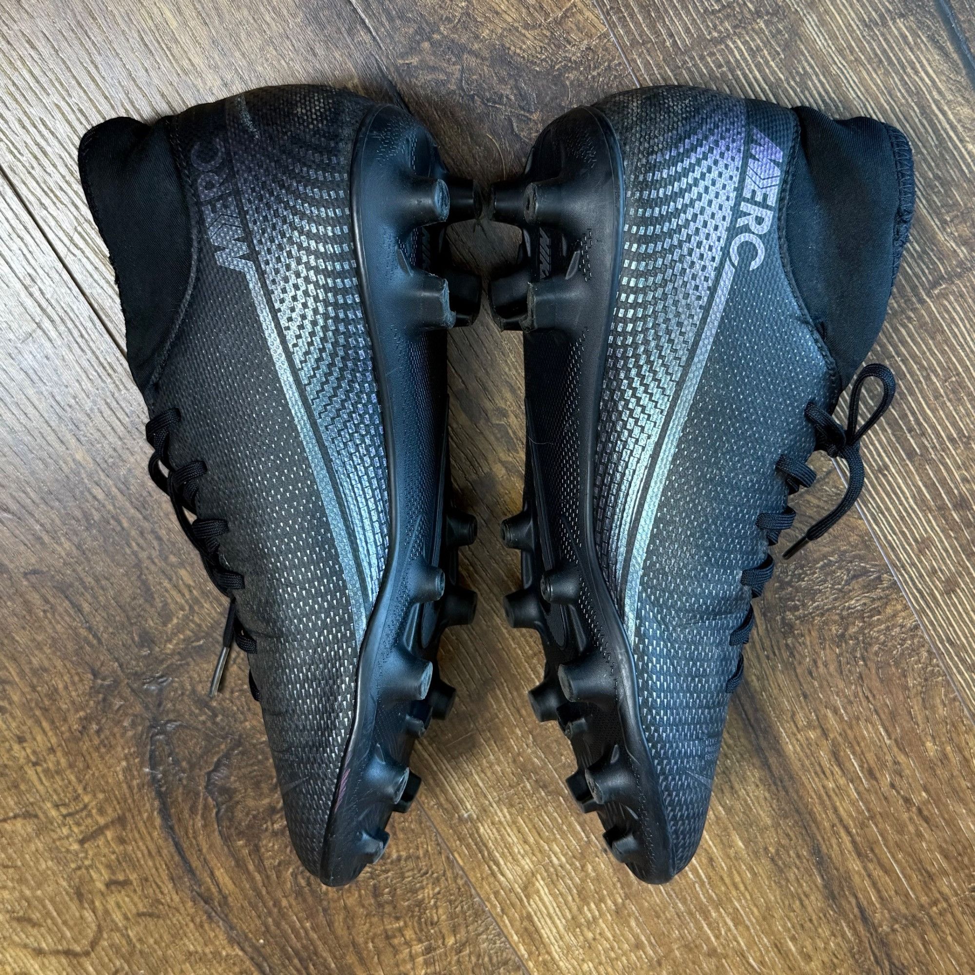 Nike Nike Mercurial Superfly Men's Soccer Cleats Black Sz. 5.5 Size US 5.5 / EU 38 - 7 Thumbnail
