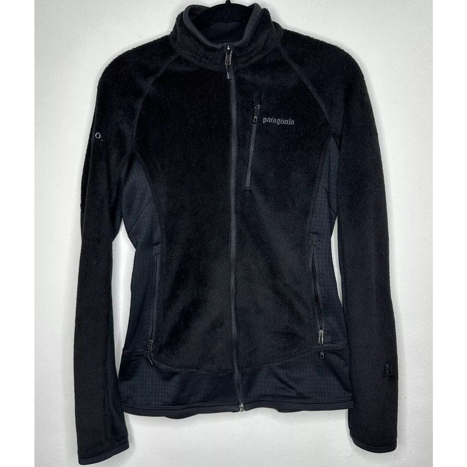 Patagonia Patagonia Black Fuzzy Long Sleeve Front Zip Fitted Jacket S Size S / US 4 / IT 40 - 1 Thumbnail