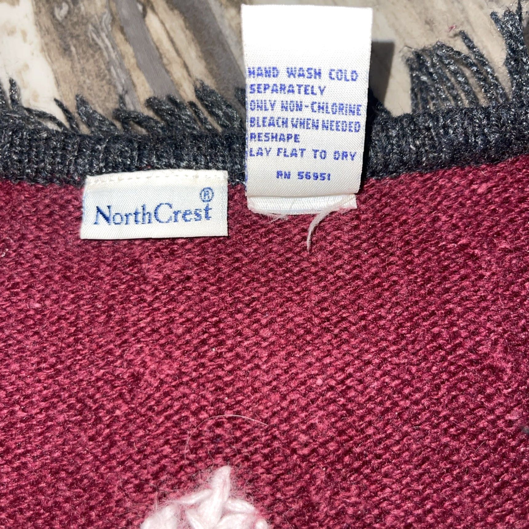 Vintage VINTAGE North Crest Winter Christmas Knit Vest Sweater Women's XL 18 Maroon Gray Holiday Wool Ramie Nylon Acrylic Mens? Size XL / US 12-14 / IT 48-50 - 4 Thumbnail