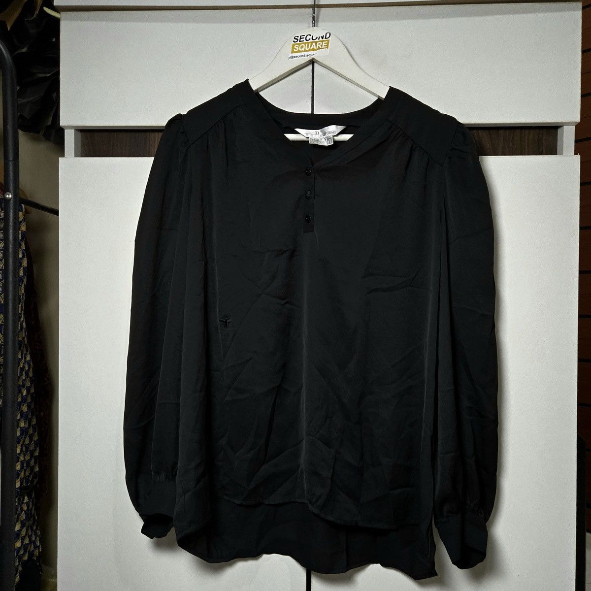 Dior D Uniforms Paris Bee Embroidered Long Sleeve Blouse Size M / US 6-8 / IT 42-44 - 1 Thumbnail